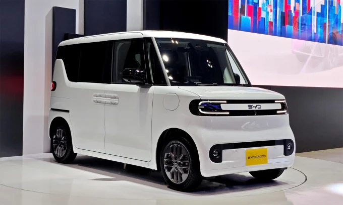 Honda electric N-Box, kei car EV, Japanese electric vehicle market, BYD Racco, Nissan Sakura, Mitsubishi eK X, small electric cars Japan 3