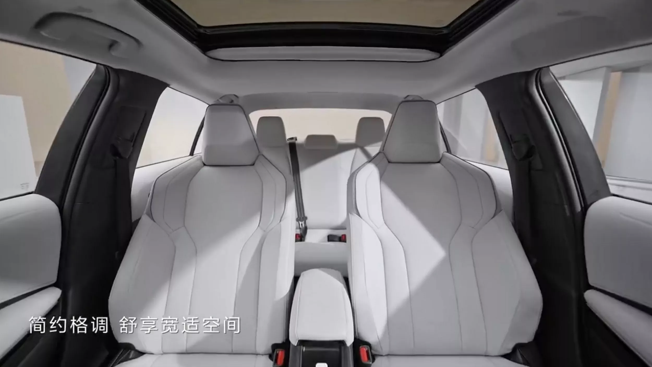 Toyota Unveils the Revamped Corolla Altis for the Chinese Market