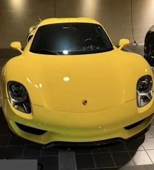 Trần Chi, supercar scandal, luxury cars, fraudster car collection, high‑end supercars, billionaire scam, exotic car seizure 10