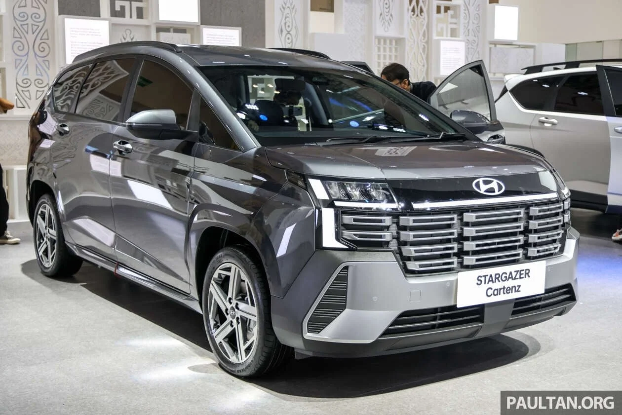 Hyundai Stargazer, 2026 facelift, Vietnam MPV, Smartstream 1.5L engine, Hyundai MPV price, Stargazer features, Hyundai Vietnam, new Hyundai model 12
