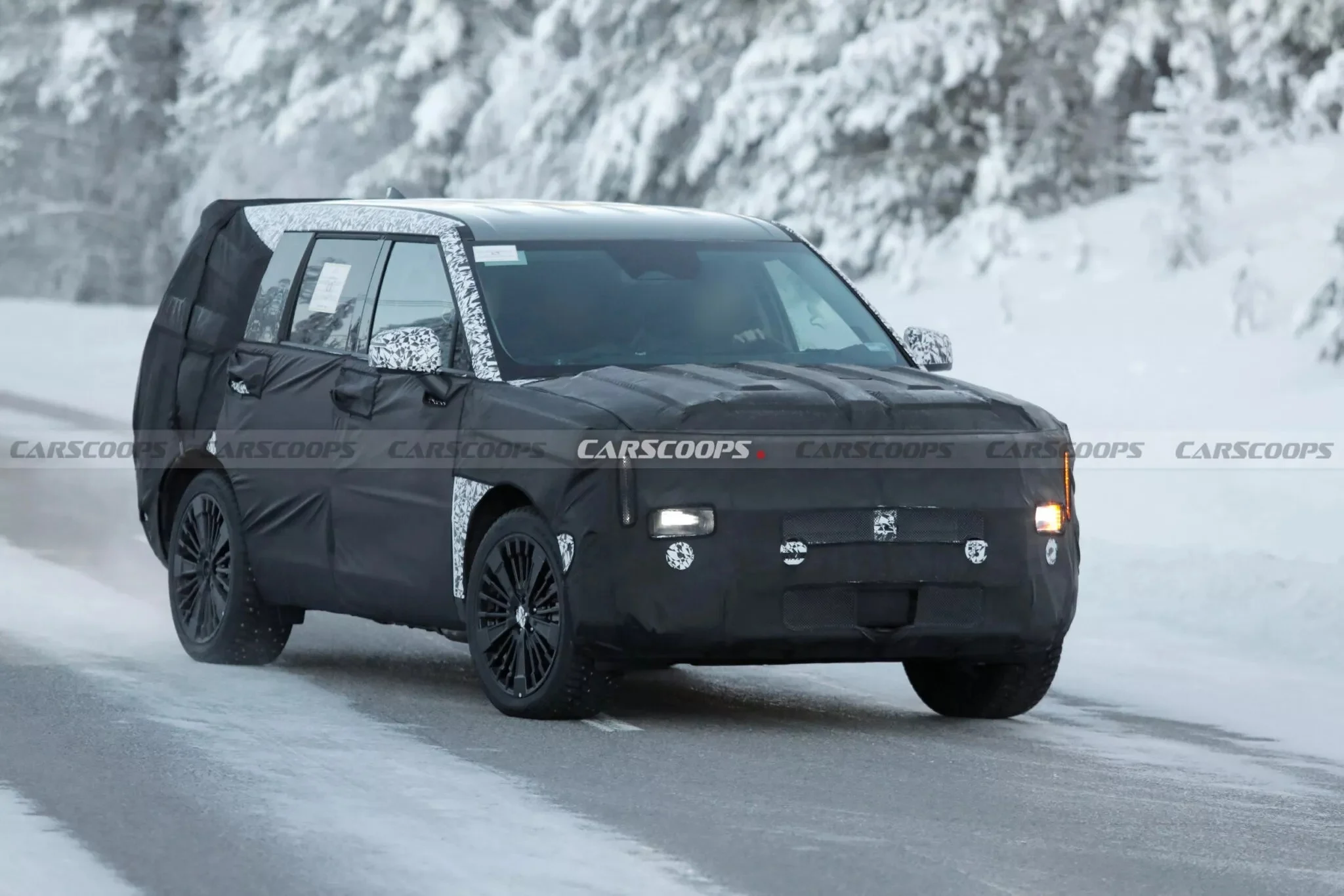 Hyundai Santa Fe facelift, 2025 Hyundai Santa Fe, EREV SUV, Hyundai Pleas Connect, Hyundai Santa Fe specs, Hyundai SUV redesign, hybrid SUV 2025 2