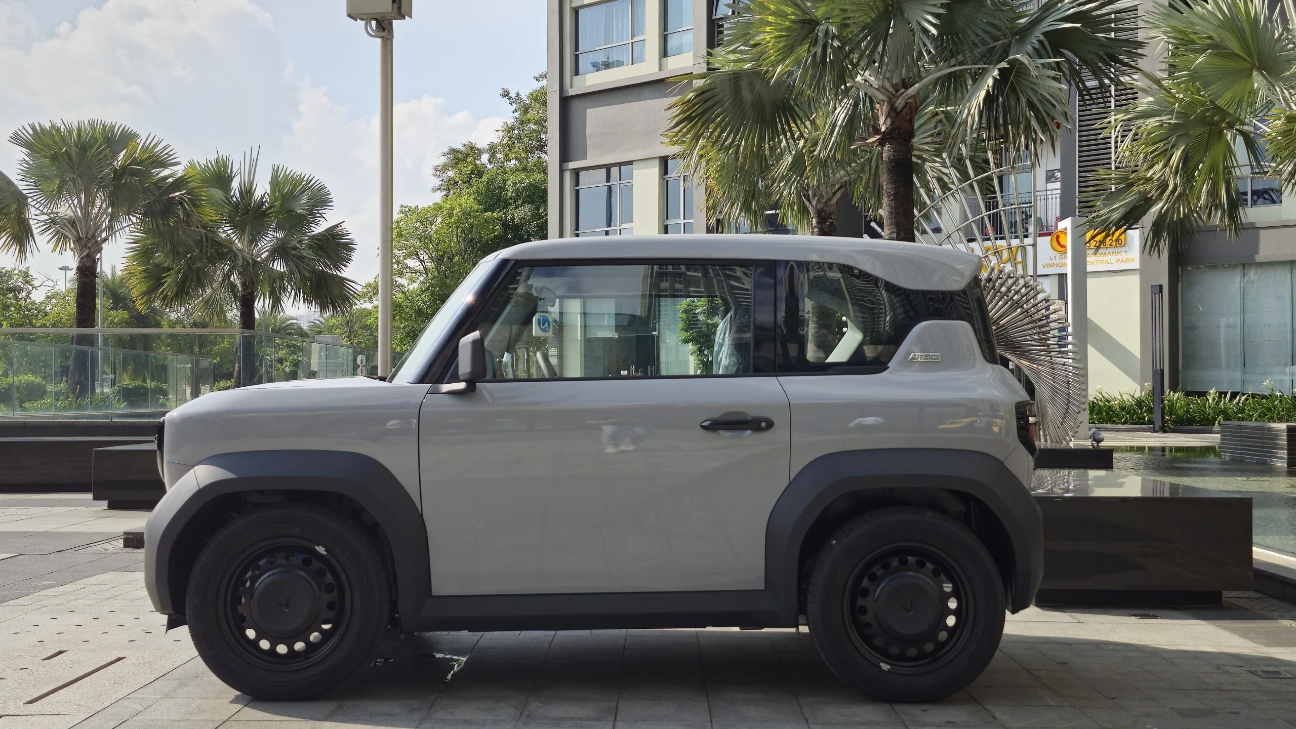 VinFast VF3, electric car India, VinFast India launch, compact EV India, 2026 electric vehicle, fast charging EV, Indian EV market 2