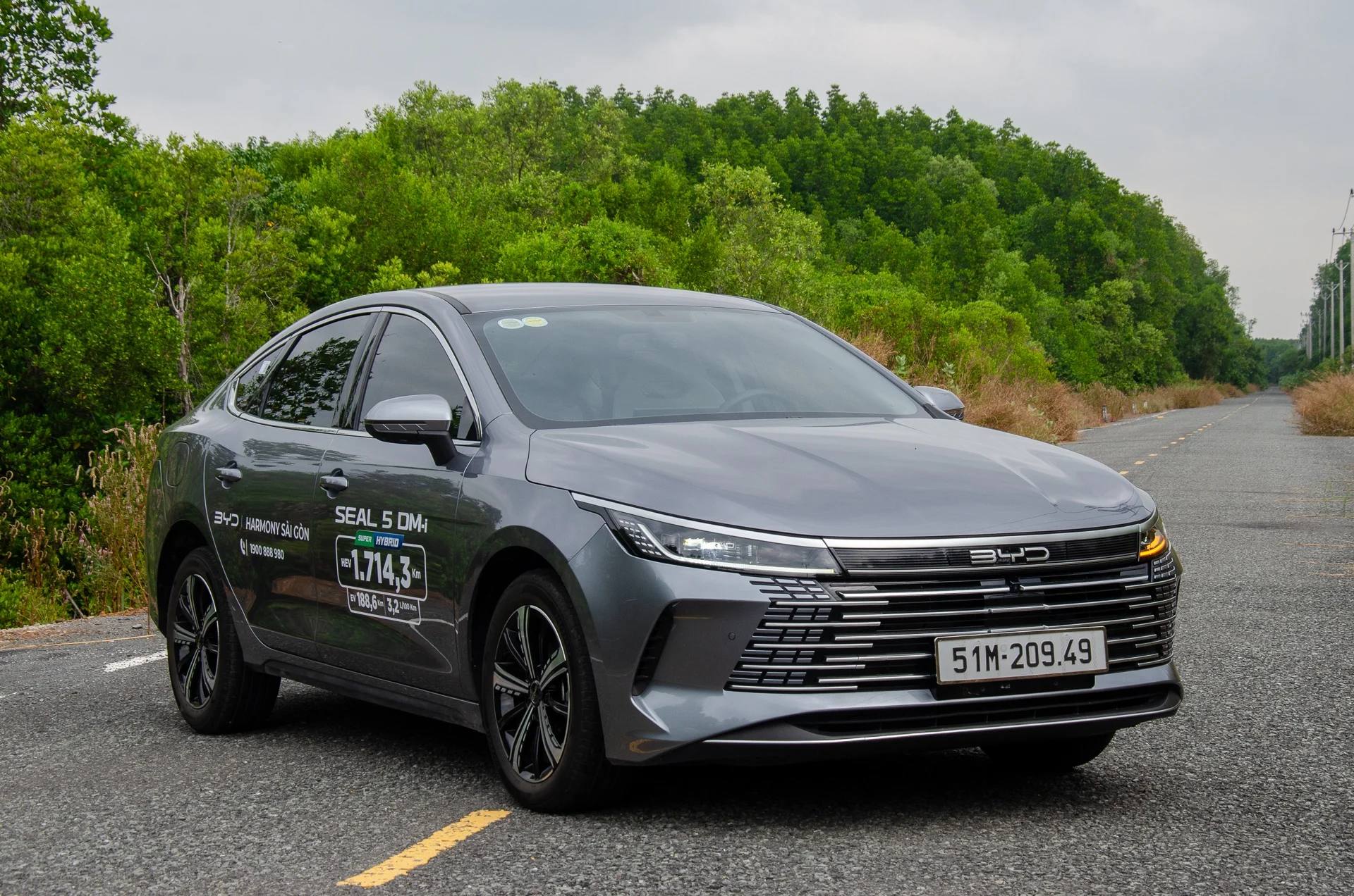 Vietnam car incentives, 2026 car discounts, Mitsubishi Destinator Vietnam, Suzuki Fronx promotion, BYD Seal 5 offer, Skoda Kushaq Vietnam, Skoda Slavia discount 5