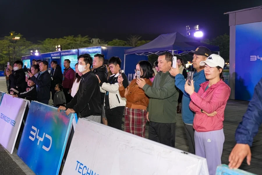 BYD Technology Week, electric vehicle test drive, BYD ATTO, BYD M9, Phu Tho event, new energy cars, automotive experience 10