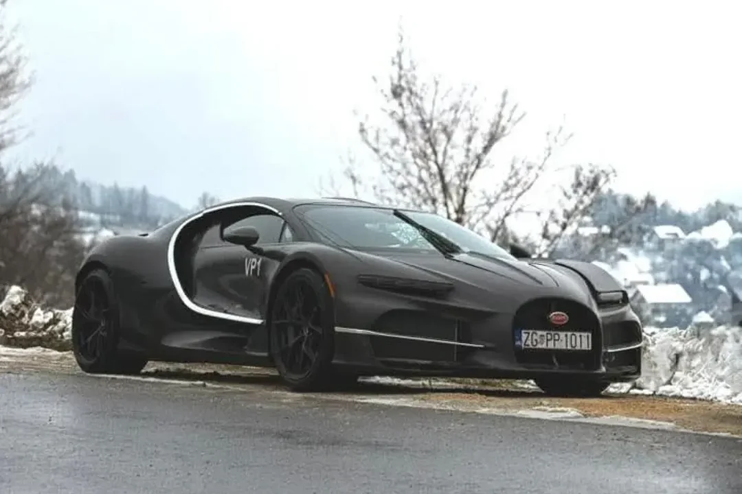 Bugatti Tourbillon, hypercar, hybrid supercar, snow test, Croatia, Bugatti specs, limited edition supercar 10