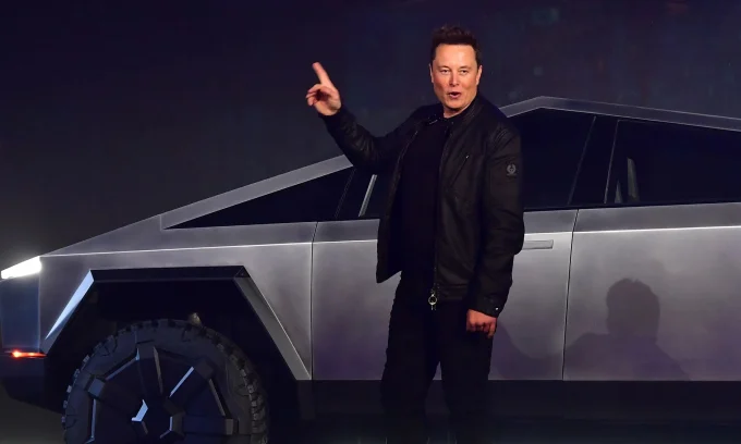 Tesla 2025 predictions, Elon Musk forecast, Tesla production decline, robotaxi, Tesla Semi, Optimus robot, Tesla sales Europe 2