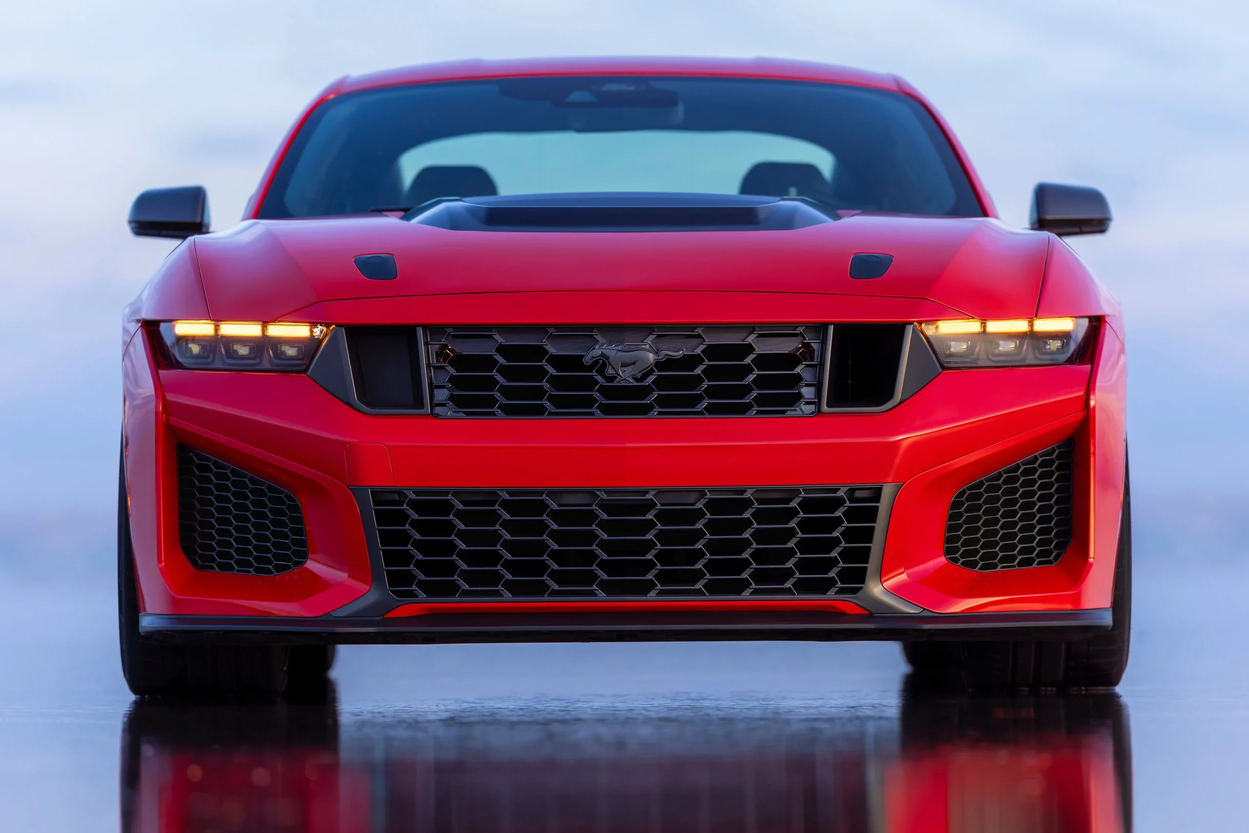 Ford Mustang, Dark Horse SC, 2026 Mustang, Detroit Auto Show, supercharged V8, carbon fiber performance, Track Pack, MagneRide suspension 4