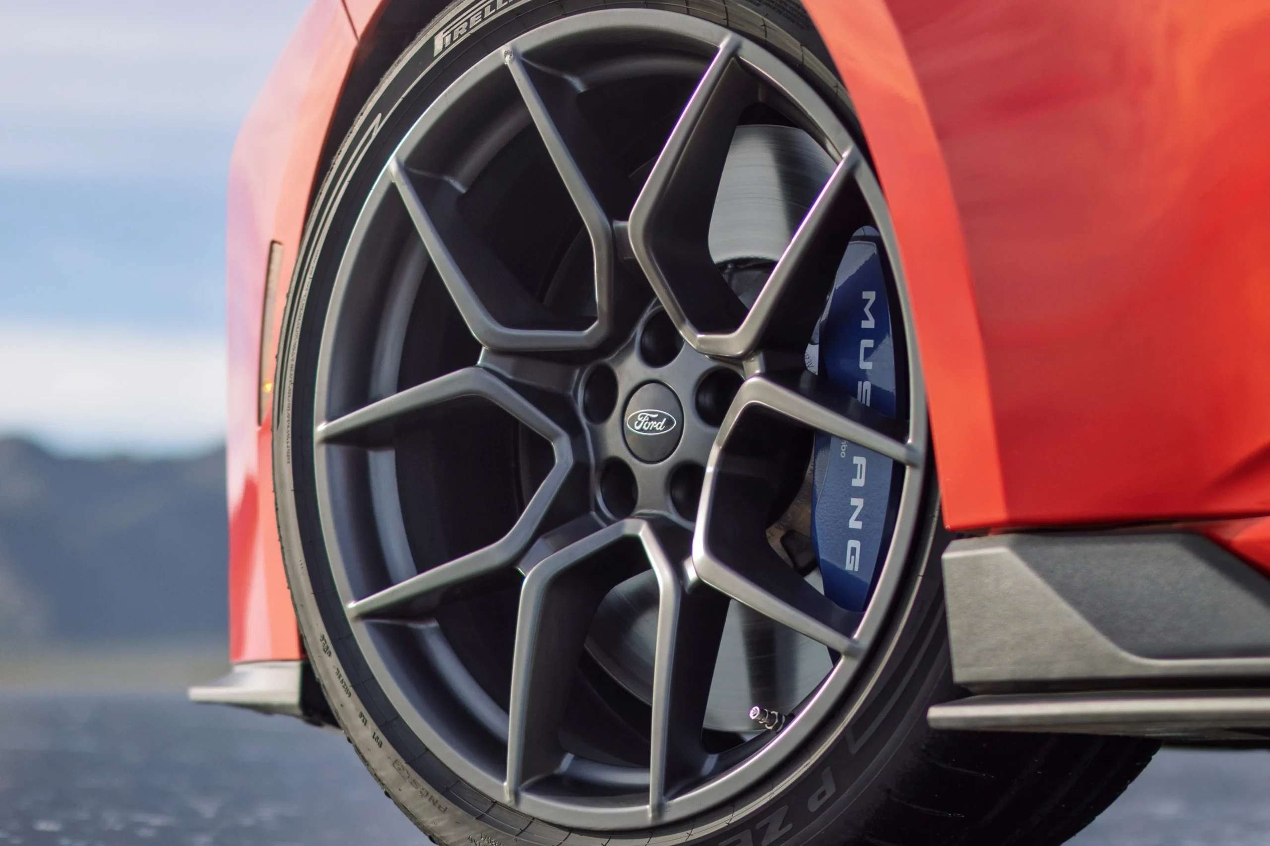 Ford Mustang, Dark Horse SC, 2026 Mustang, Detroit Auto Show, supercharged V8, carbon fiber performance, Track Pack, MagneRide suspension 7