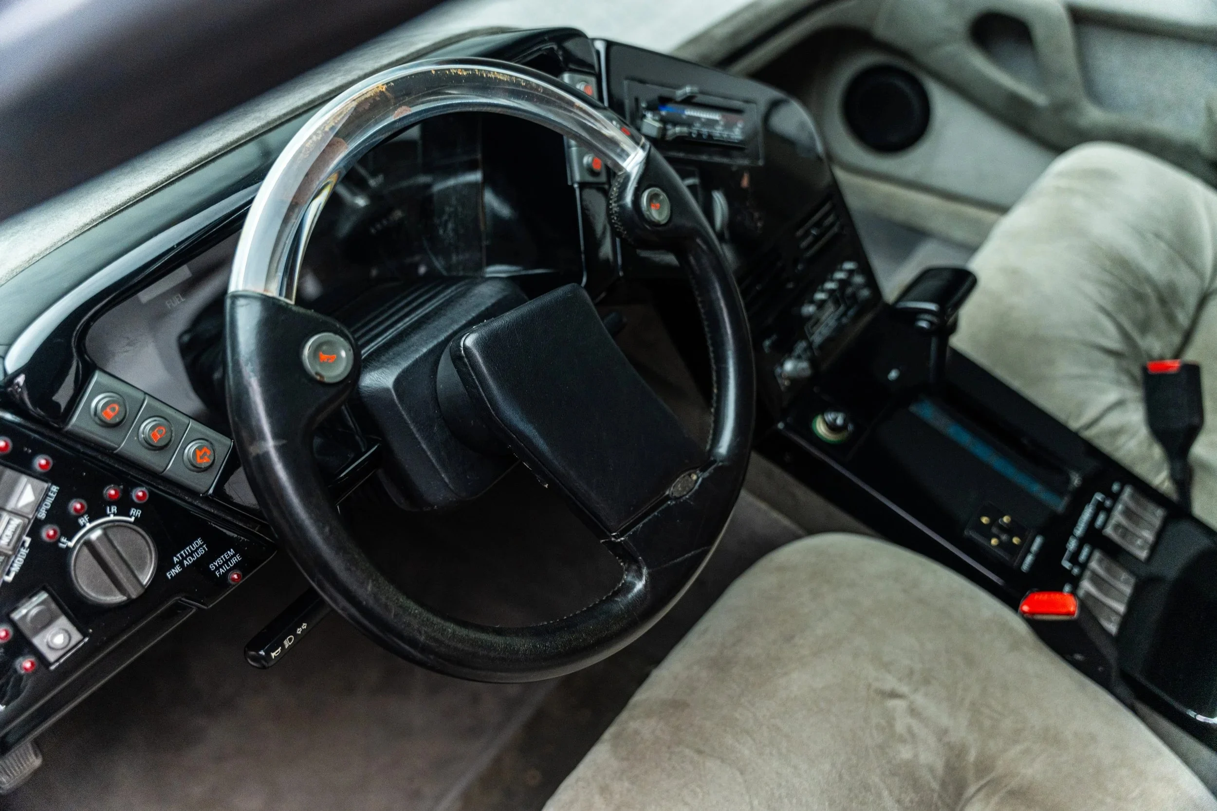 Ford Probe IV, concept car, Ford Probe chassis, vintage concept car, rare car for sale, automotive history, Ford concept vehicle, Texas car auction 9