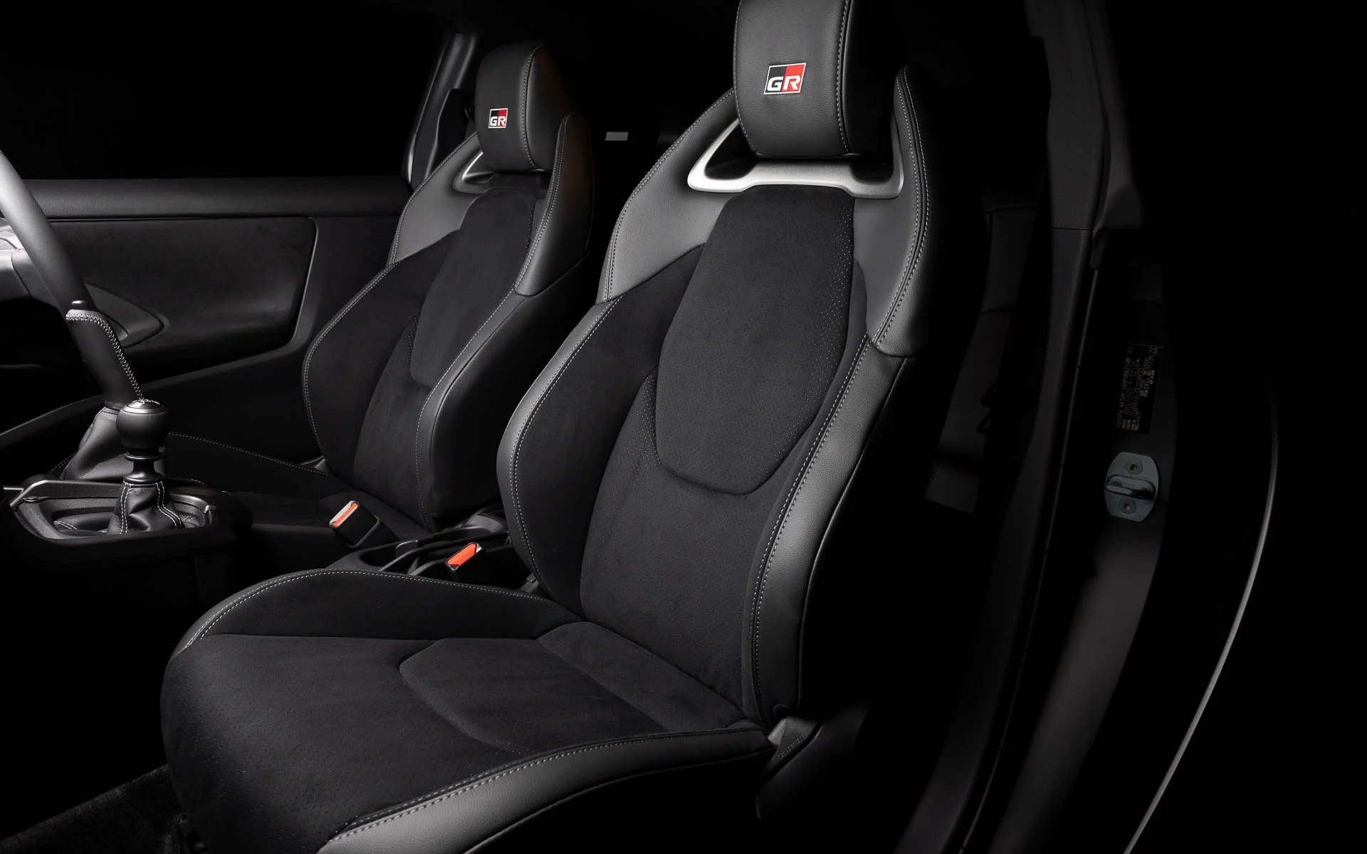 Toyota GR Yaris, Sebastien Ogier edition, limited edition hot hatch, rally-inspired car, 9x World Champion, performance package, limited run, GR Yaris Aero 12