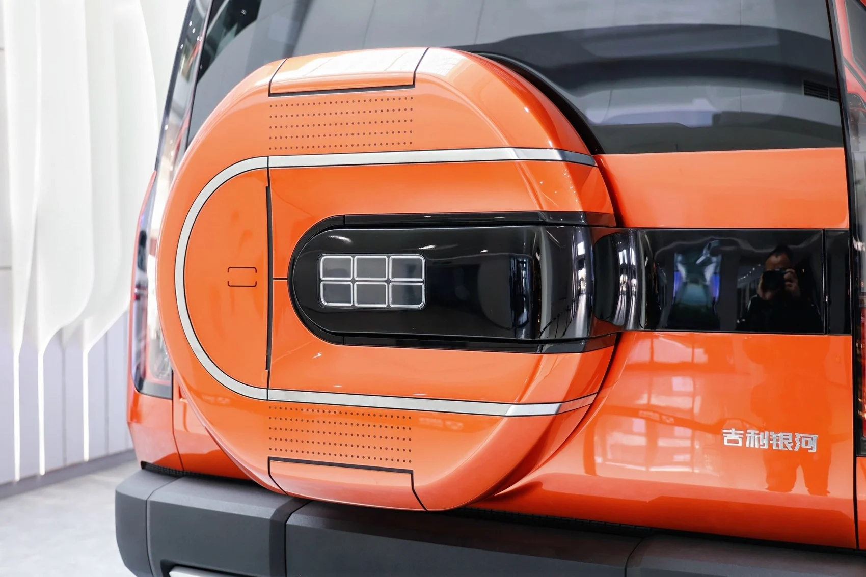 Geely Galaxy Cruiser, off‑road SUV, Land Rover Defender competitor, Chinese concept car, SEA‑R platform, electric off‑road vehicle, AI‑driven SUV 7