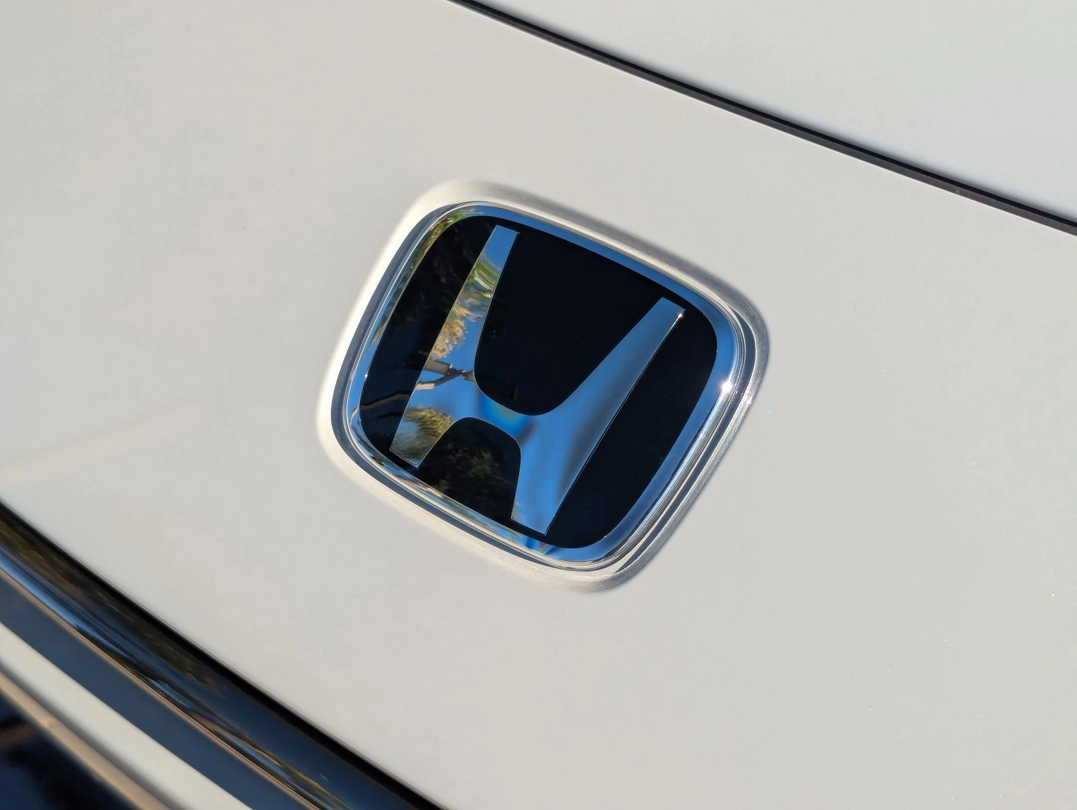 Honda Prelude price, Honda Prelude discount, US car pricing, e-HEV hybrid, sports coupe, automotive market, car price cut 11