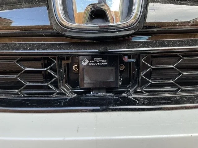 car radar theft, automotive sensor theft, vehicle safety sensor, Honda CR-V radar, US car parts theft, radar sensor replacement cost, automotive anti-theft accessories 3