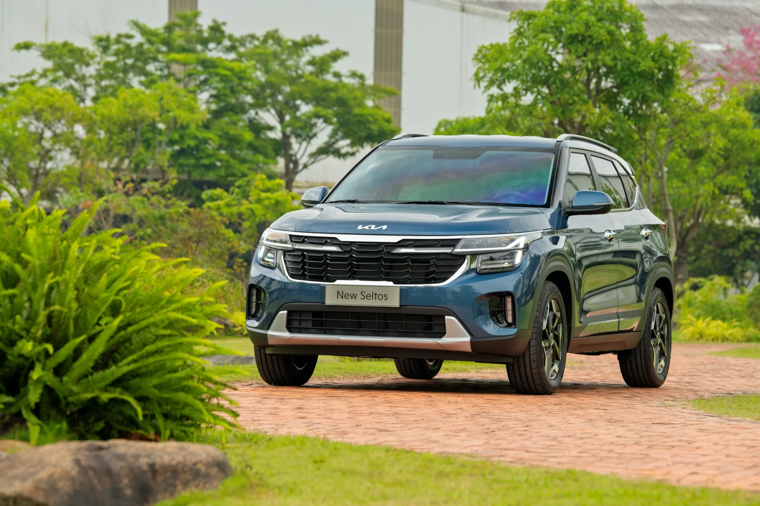 VinFast, Vietnam car sales, best selling cars Vietnam, automotive market Vietnam, Ford Vietnam, Mitsubishi Vietnam, Hyundai Vietnam 9