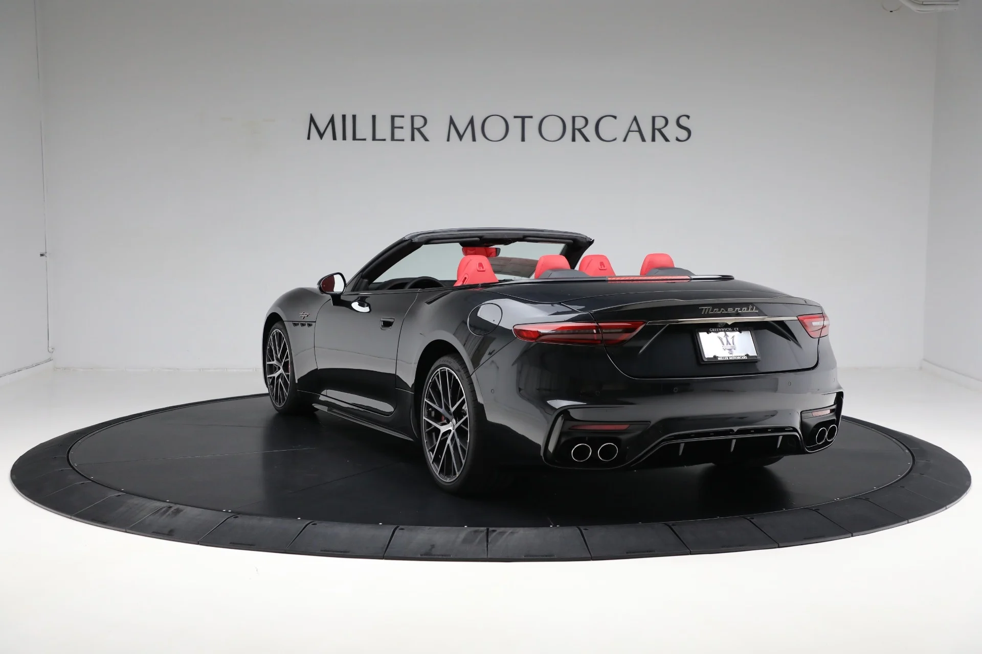 Maserati GranCabrio Trofeo, Maserati convertible, luxury sports car, Vietnam car news, Nero Assoluto, Rosso interior, V6 Nettuno engine, high performance coupe 6
