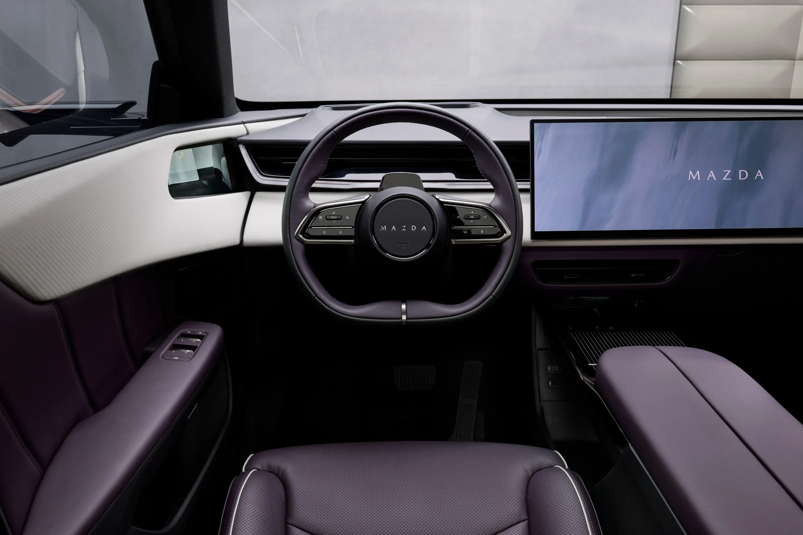 Mazda CX-6e, electric crossover, Mazda EV, 2026 Mazda electric SUV, Mazda CX-6e specs, electric SUV Europe, Mazda-Changan partnership 10