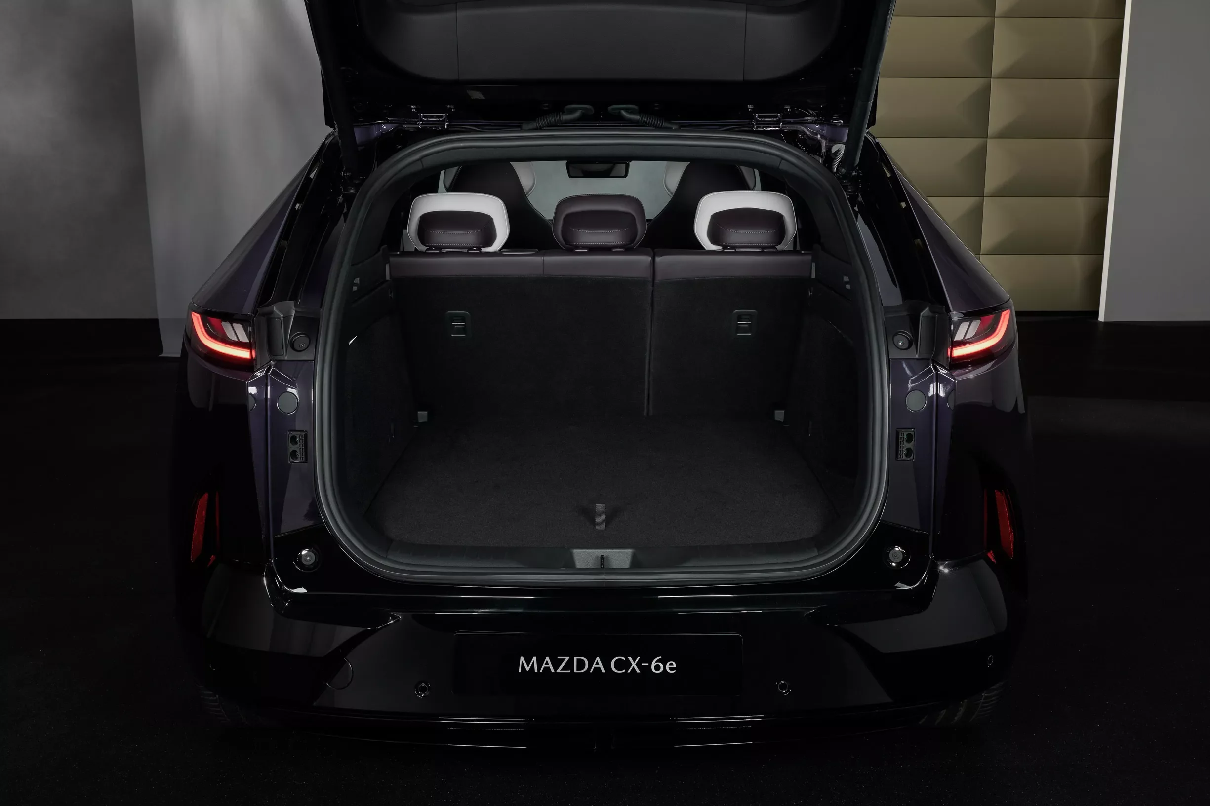 Mazda CX-6e, electric crossover, EV specs, European launch, electric SUV, Mazda EV, Brussels Motor Show 16