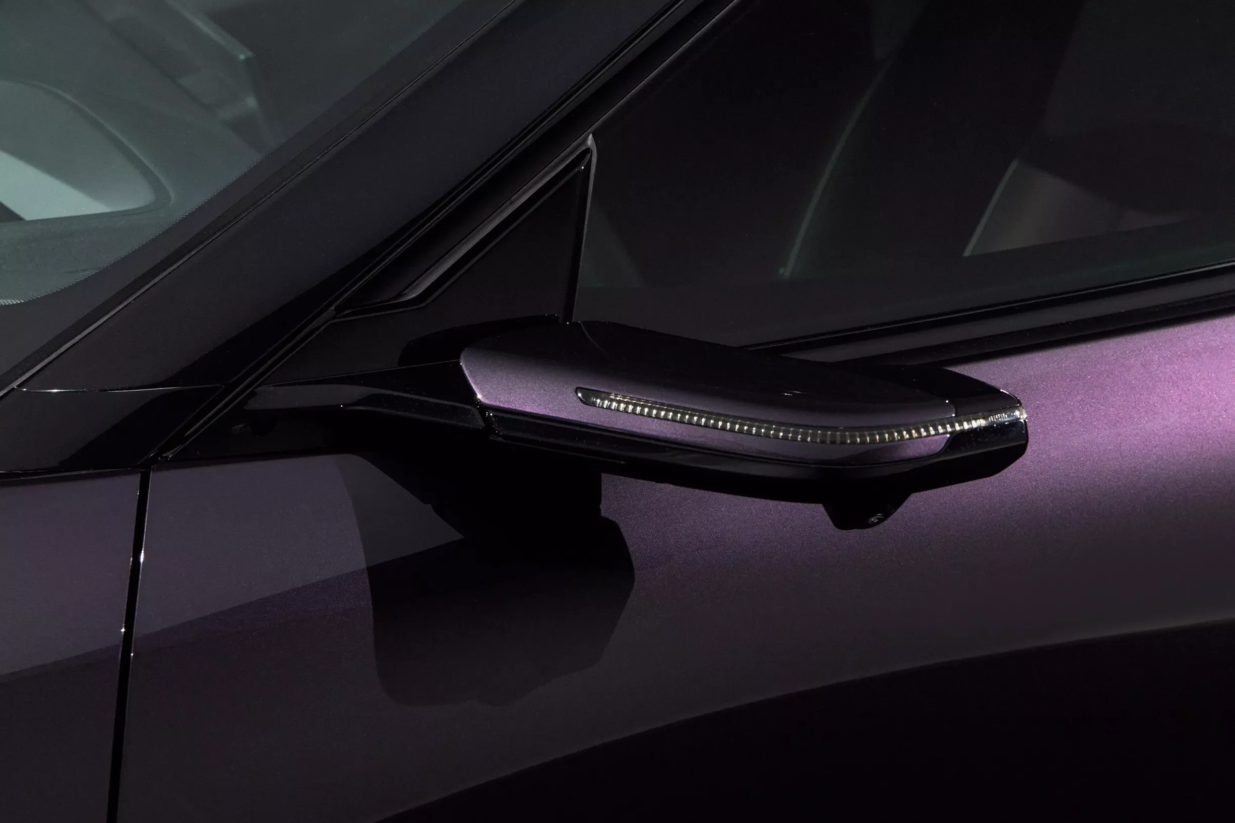 Mazda CX-6e, electric crossover, Mazda EV, European car market, Tesla Model Y competitor, 2026 car launch, electric SUV, LFP battery 12