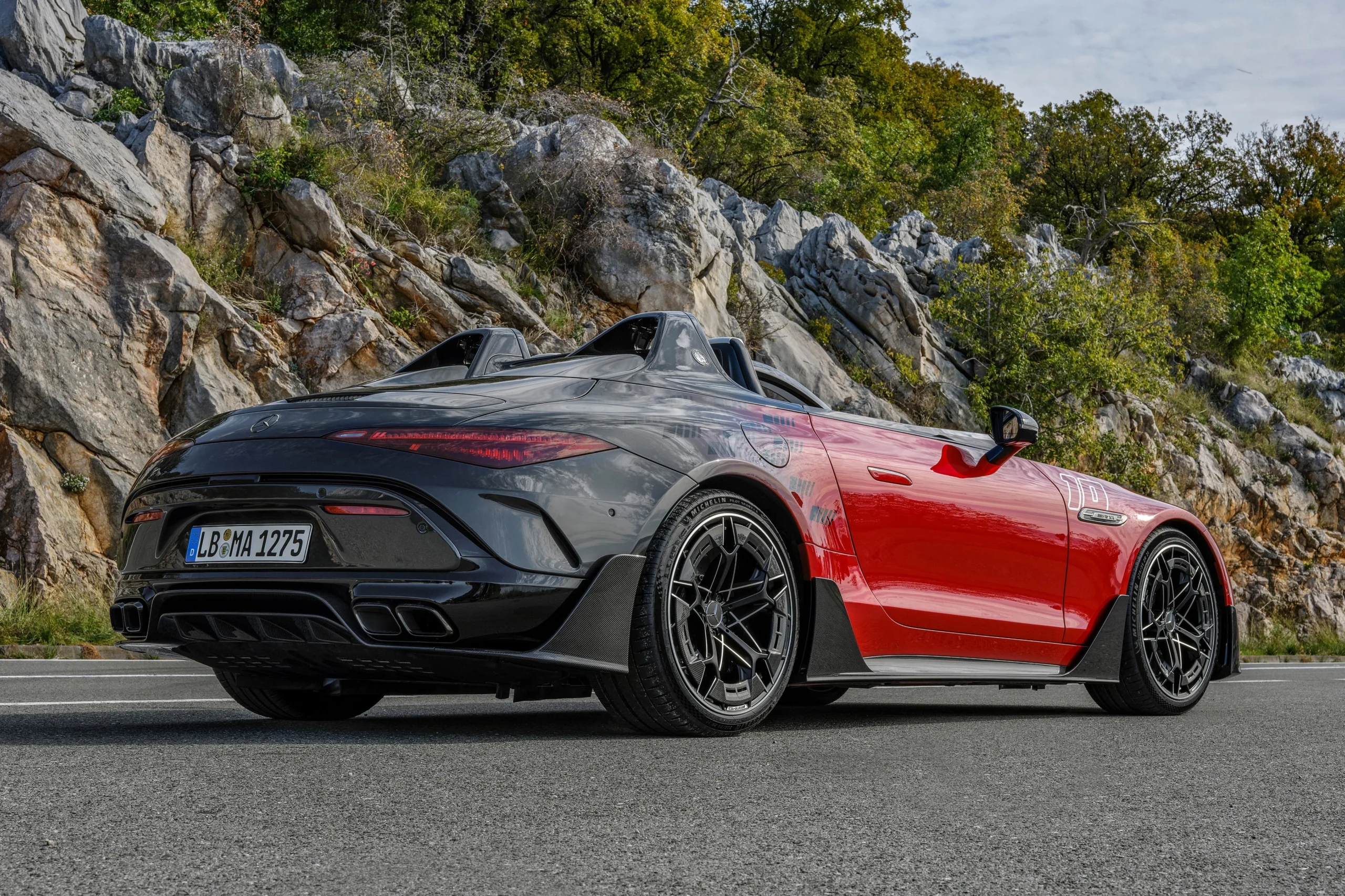 Mercedes-Benz Mythos, Mercedes AMG supercar, V8 luxury sports car, Mercedes CLE platform, high-performance coupe, limited edition supercar, Swedish testing 8