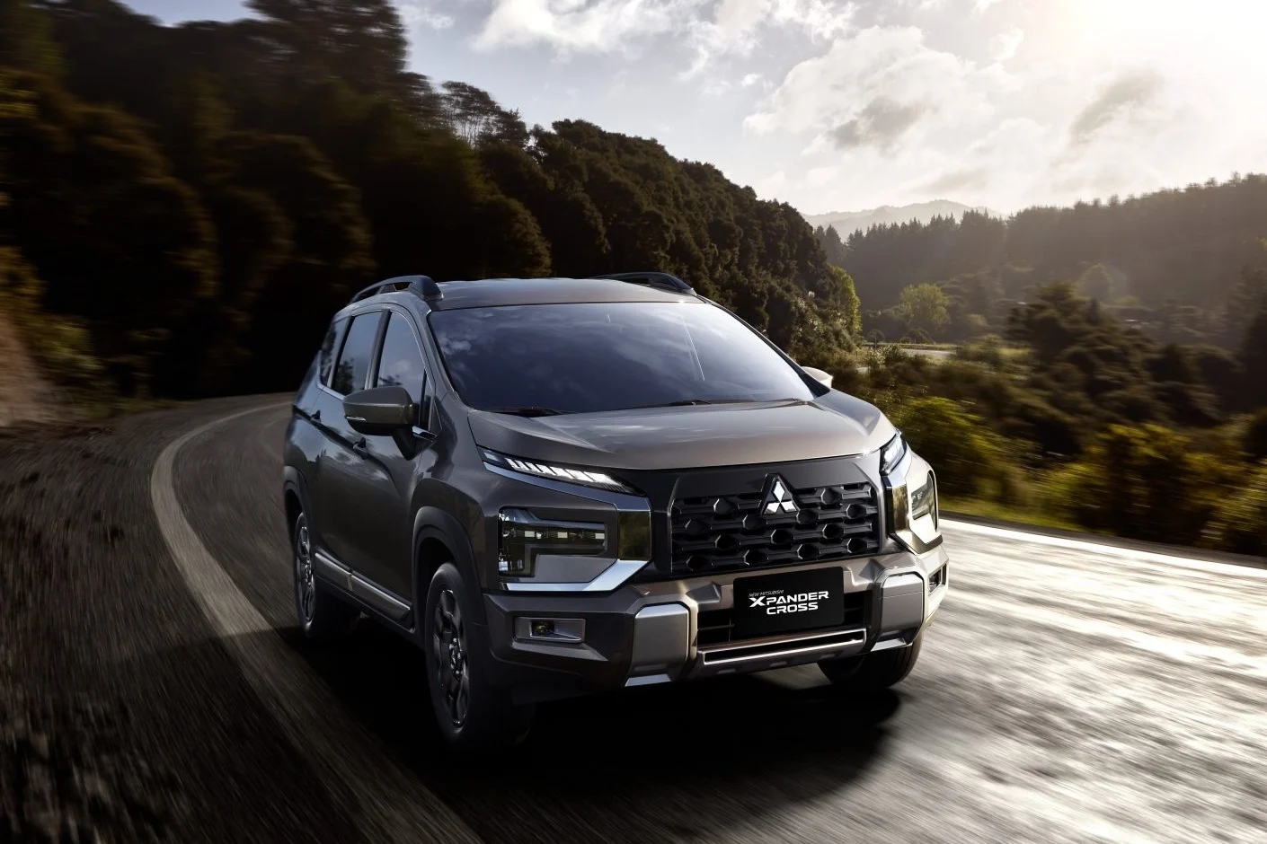 VinFast, Vietnam car sales, best selling cars Vietnam, automotive market Vietnam, Ford Vietnam, Mitsubishi Vietnam, Hyundai Vietnam 5