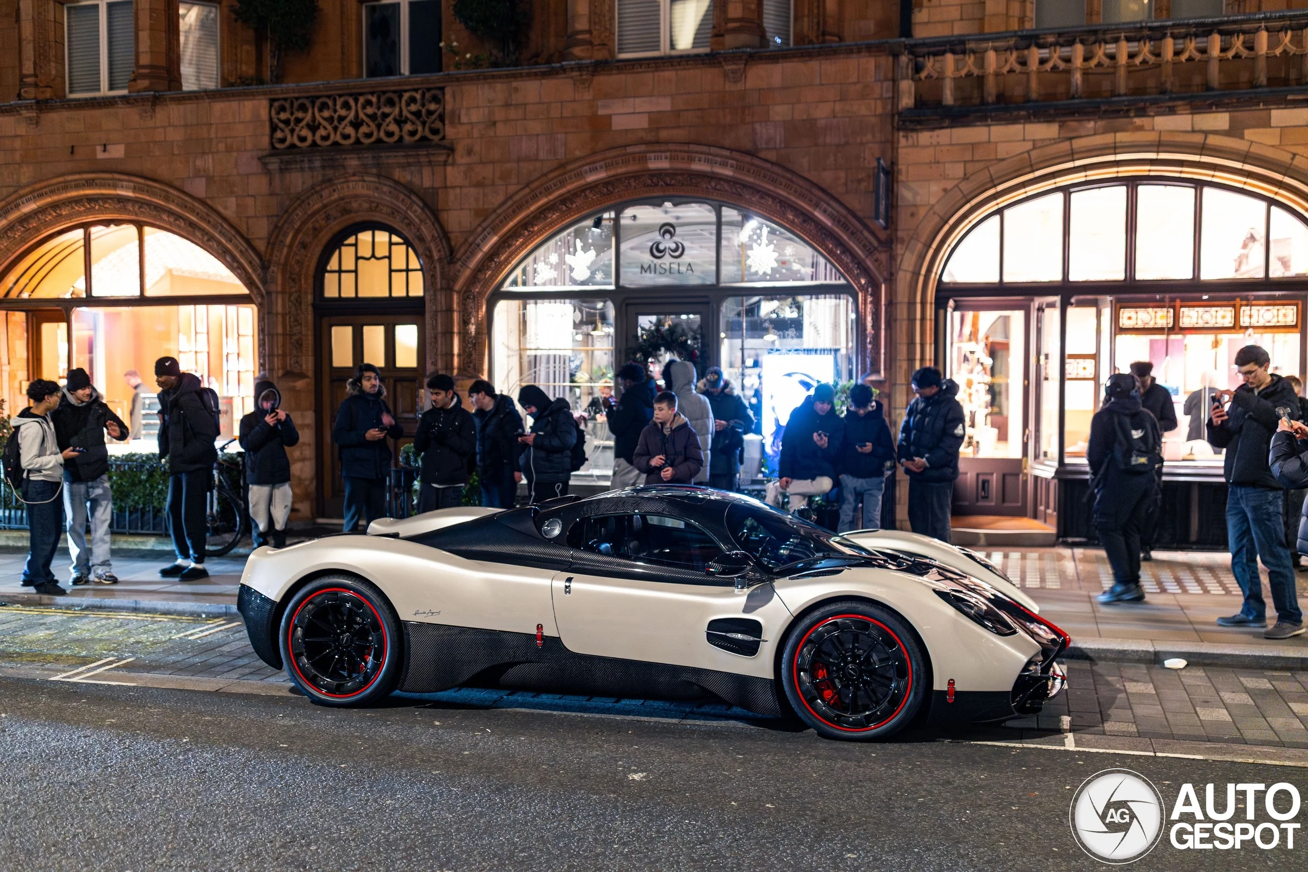 Pagani Utopia, hypercar, London supercar, limited edition supercar, Pagani specs, Pagani price, supercar enthusiasts, Mount Street 11