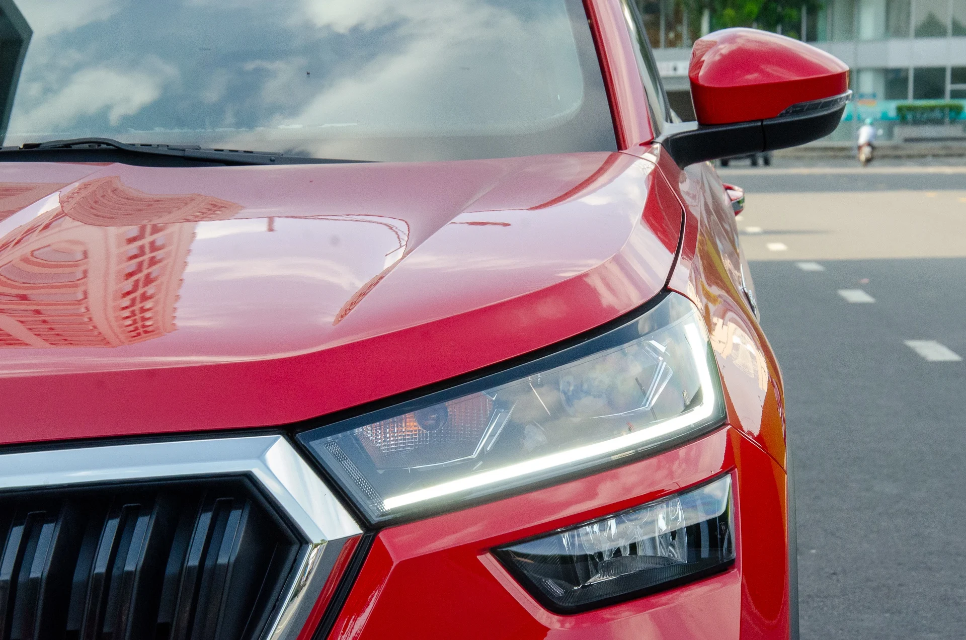 New Year road trip, holiday driving tips, traffic safety, car inspection, avoid traffic fines, AI traffic cameras, Vietnam holiday traffic 4