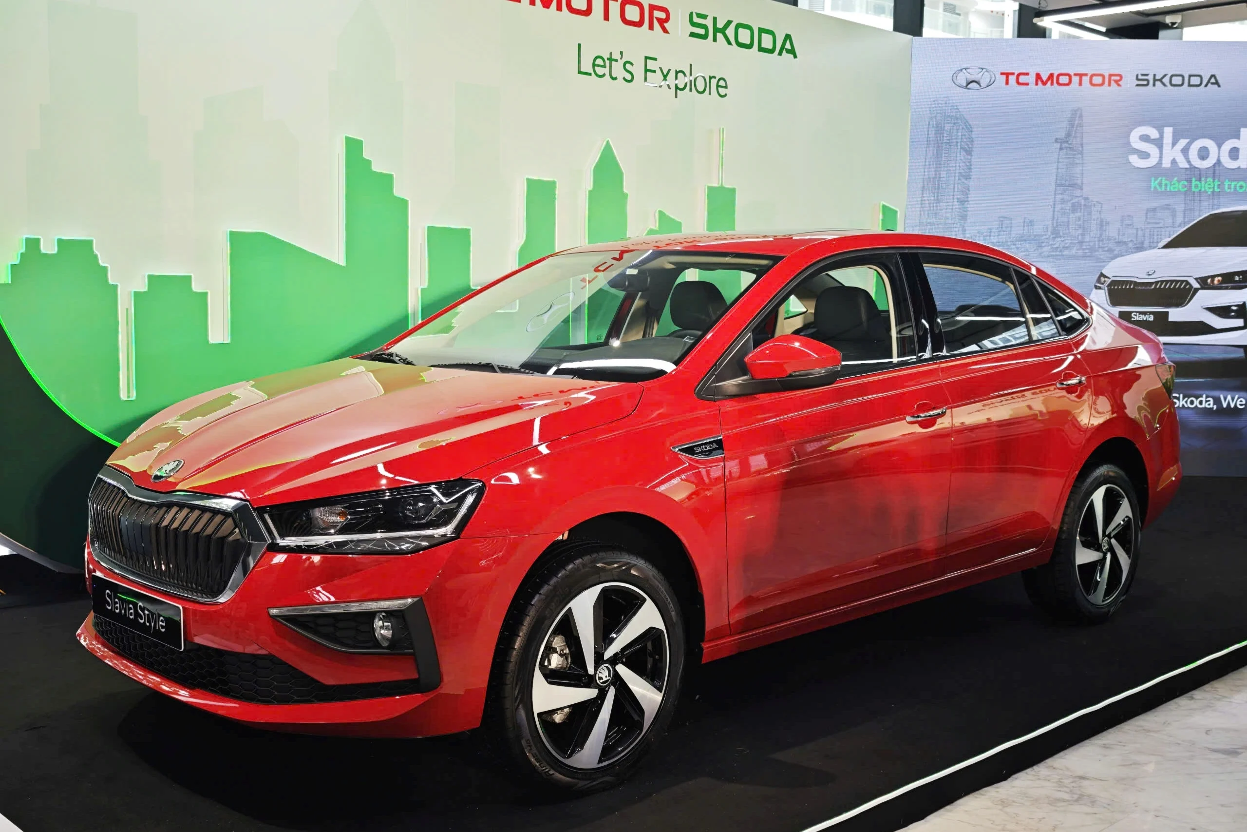 Vietnam car incentives, 2026 car discounts, Mitsubishi Destinator Vietnam, Suzuki Fronx promotion, BYD Seal 5 offer, Skoda Kushaq Vietnam, Skoda Slavia discount 7