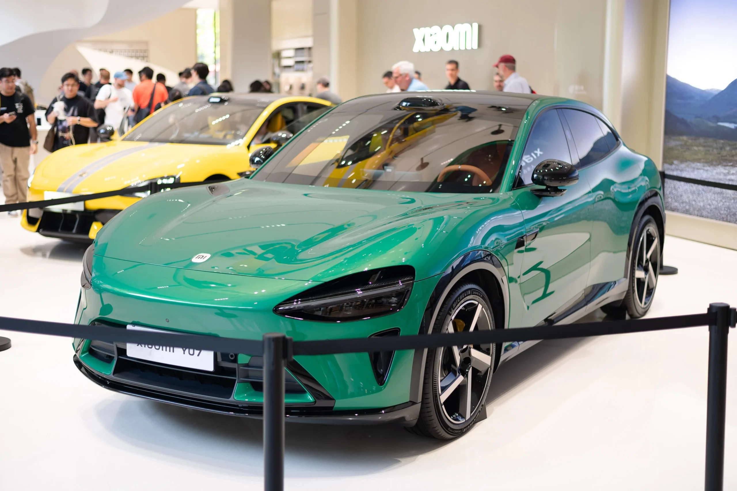 Xiaomi SU7, electric scooter, pre‑orders, silicon carbide battery, LiDAR sensors, electric vehicle launch, 2026 EV market 2