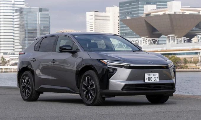 Toyota bZ4X, Japan EV sales, Honda electric vehicles, electric SUV market, Toyota vs Honda EV, EV charging incentives, affordable electric cars 2