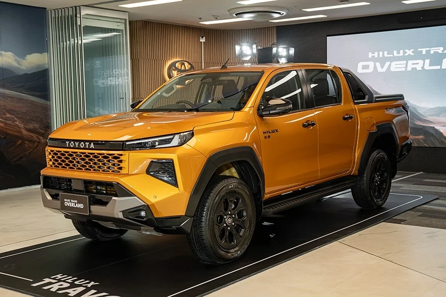 Toyota Hilux 2026, new Hilux Vietnam, Toyota pickup Vietnam, Hilux price Vietnam, 2026 Toyota Hilux specs, off‑road pickup, Thai Hilux updates 2