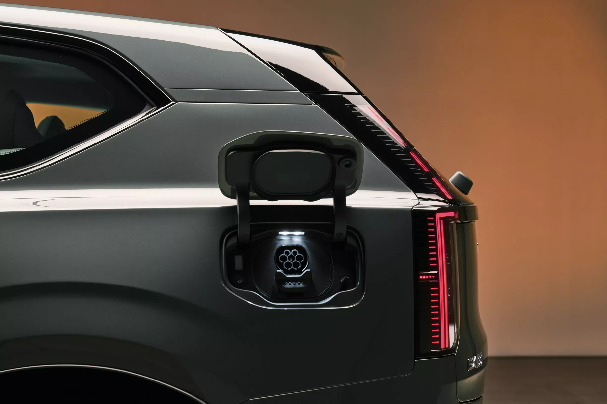 Volvo EX60, electric SUV, Volvo EV, Volvo EX60 price, Volvo electric range, Volvo SUV specs, electric vehicle 2024 17