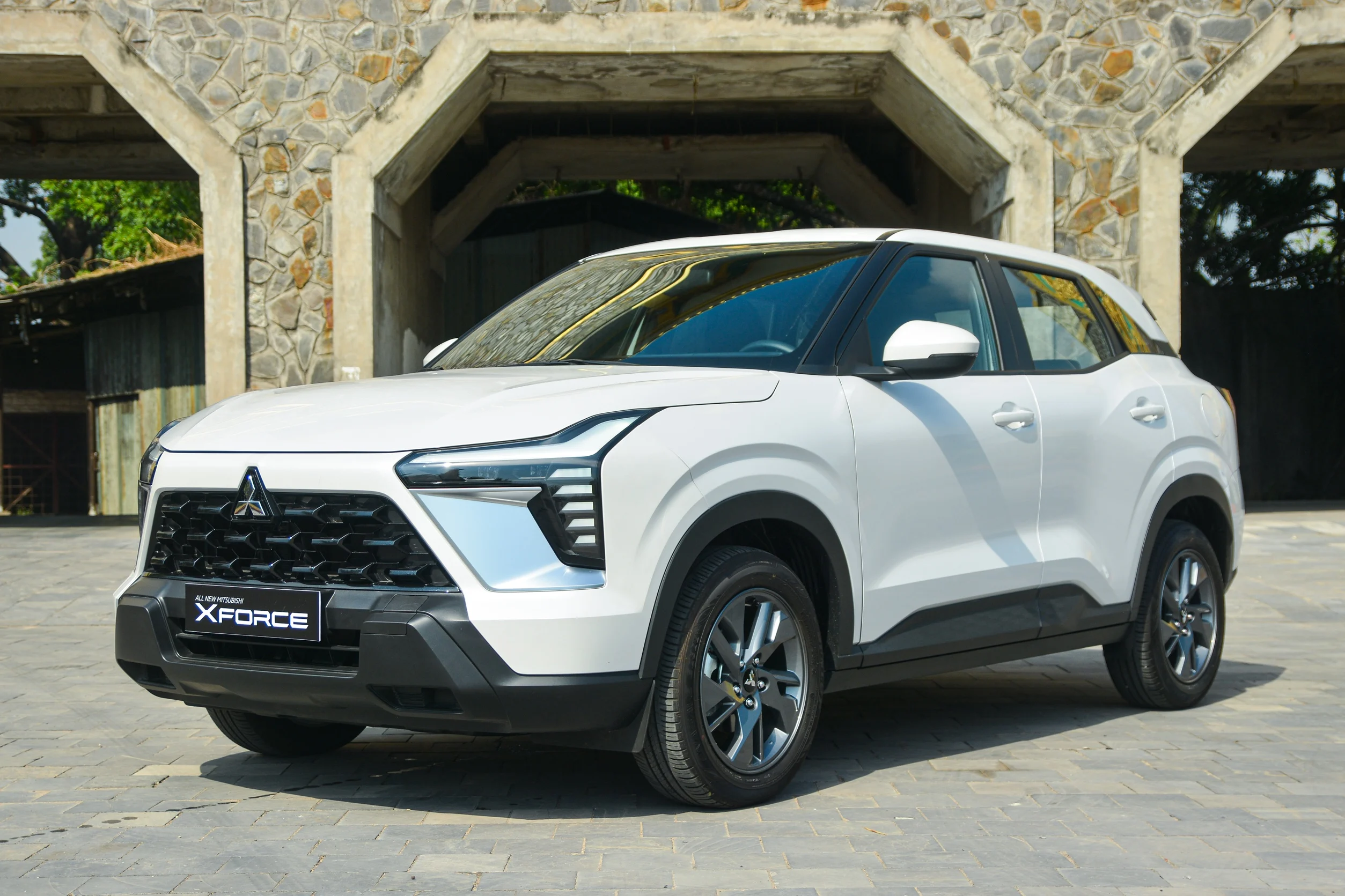 family car under 650 million VND, affordable Vietnam cars, Tet road trip car, electric SUV Vietnam, budget sedan Vietnam, small MPV Vietnam 7