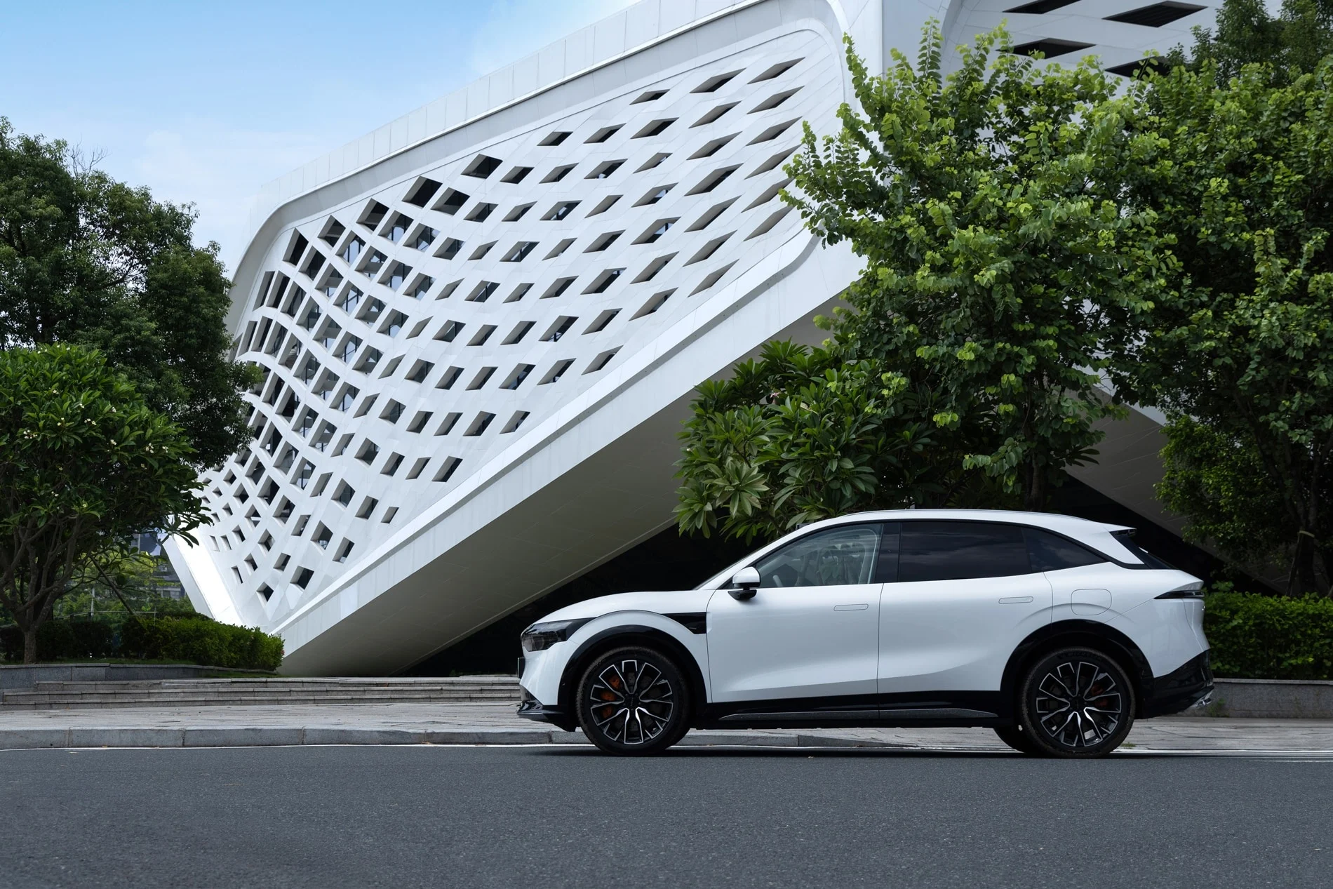 Chinese car brands, Vietnam automotive market, Zeekr Vietnam, BYD Vietnam, electric cars Vietnam, plug-in hybrid Vietnam, Geely Vietnam, MG Vietnam 2