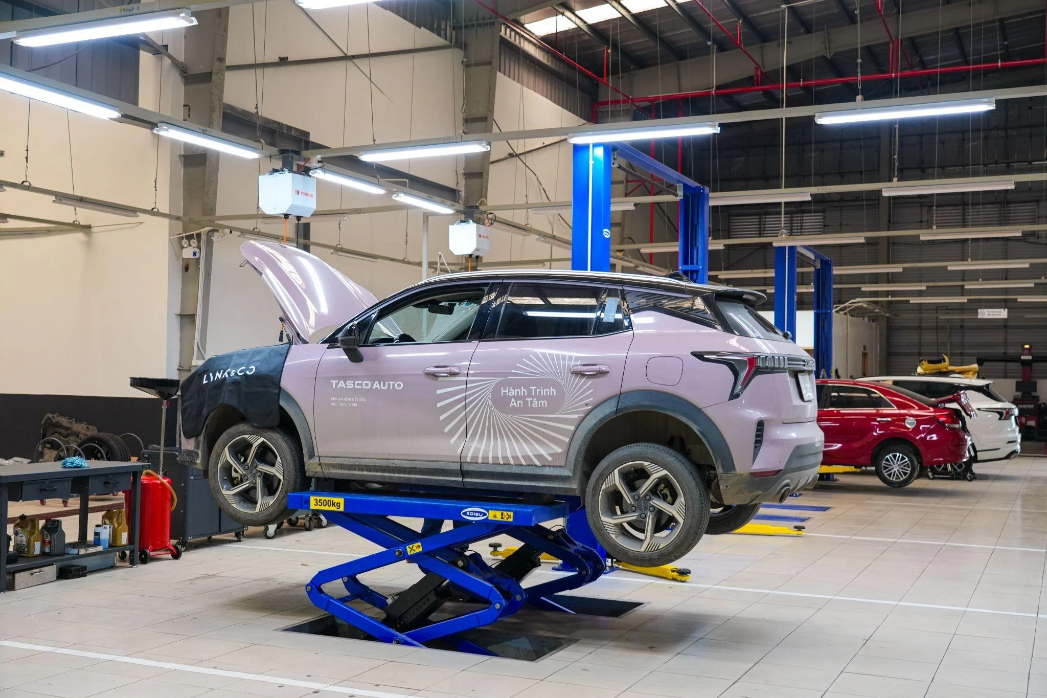 Lynk & Co 06, SUV, 100,000 km test, Vietnam automotive, Tasco Auto, ADAS technology, BMA platform, car warranty 3