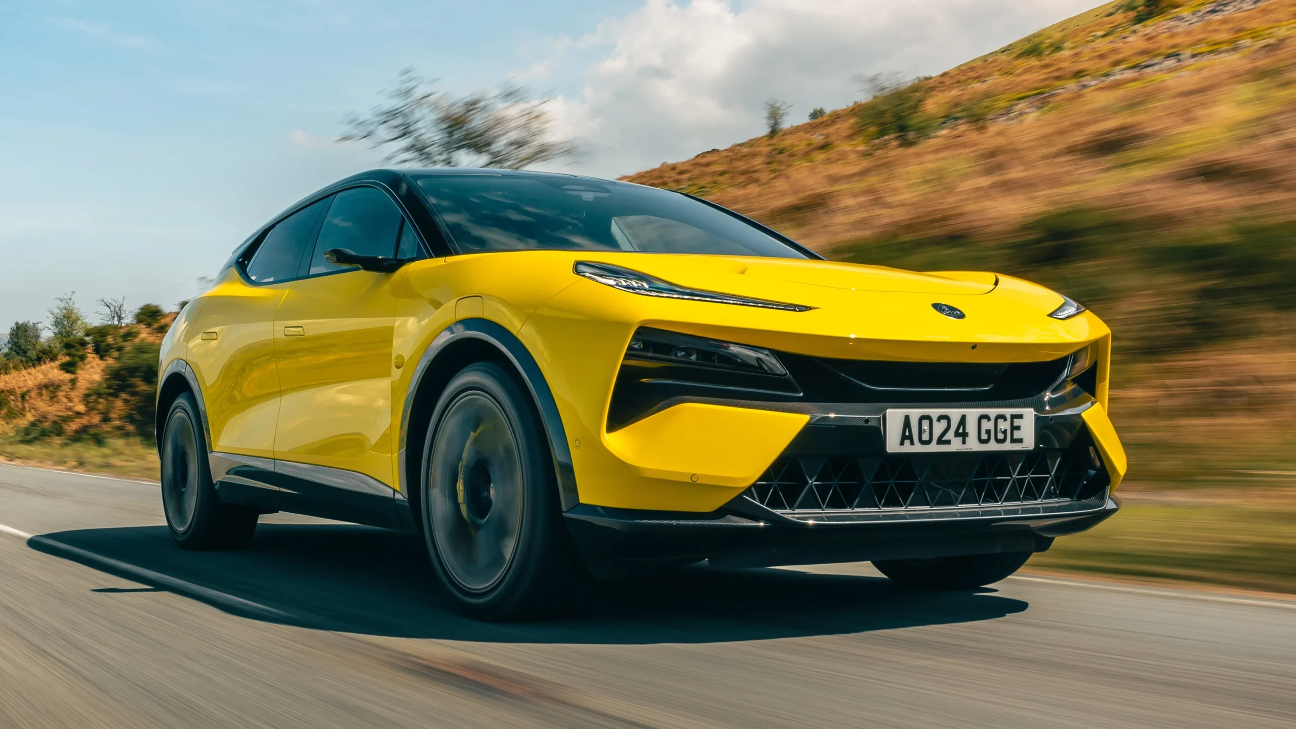 Vietnam car launches 2025, new car models Vietnam, Lynk & Co 03, Hyundai Stargazer facelift, Mazda MX-5 Vietnam, Lotus Eletre, Zeekr 7X 8