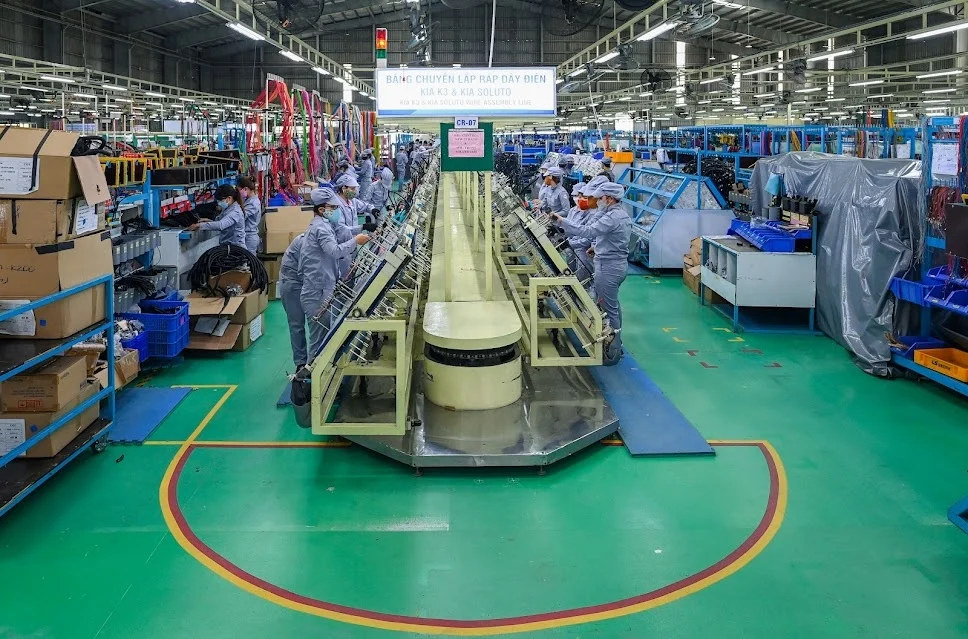 Thaco, Vietnamese car brand, new car launch Vietnam, MPV market Vietnam, automotive strategy, homegrown car brand, Vietnam auto industry 4