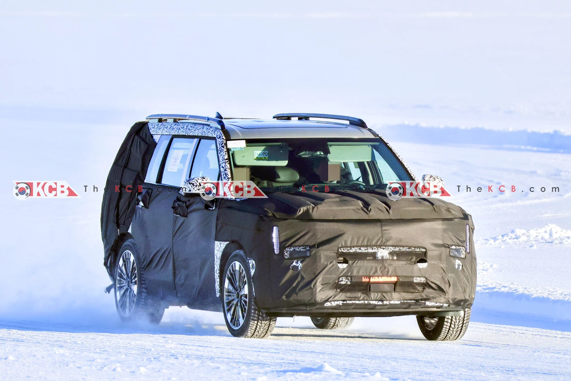 Hyundai Santa Fe, Santa Fe facelift, EREV, electric hybrid SUV, extended range electric vehicle, Hyundai SUV 2025, EV crossover 4