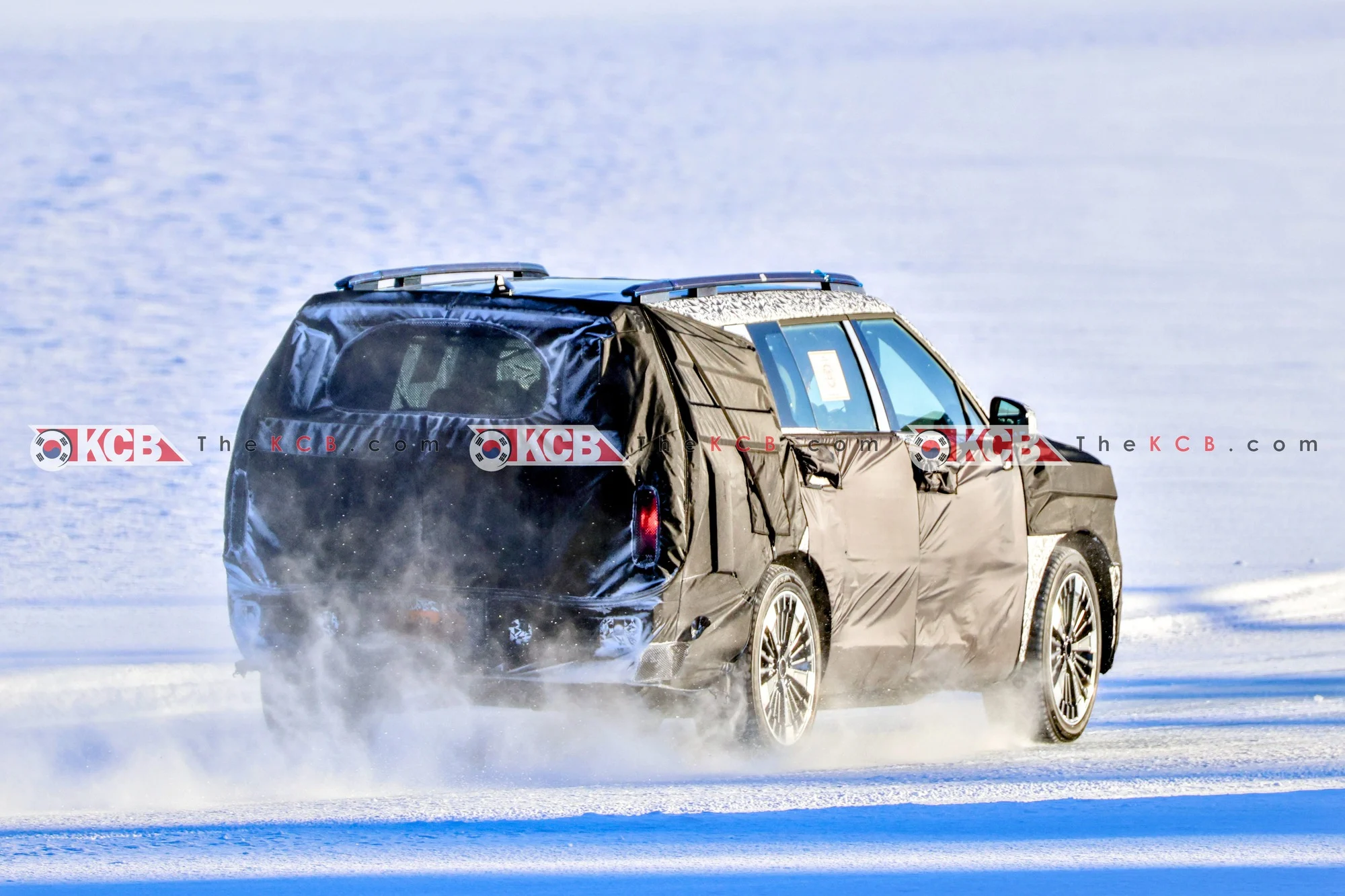 Hyundai Santa Fe, Santa Fe facelift, EREV, electric hybrid SUV, extended range electric vehicle, Hyundai SUV 2025, EV crossover 3