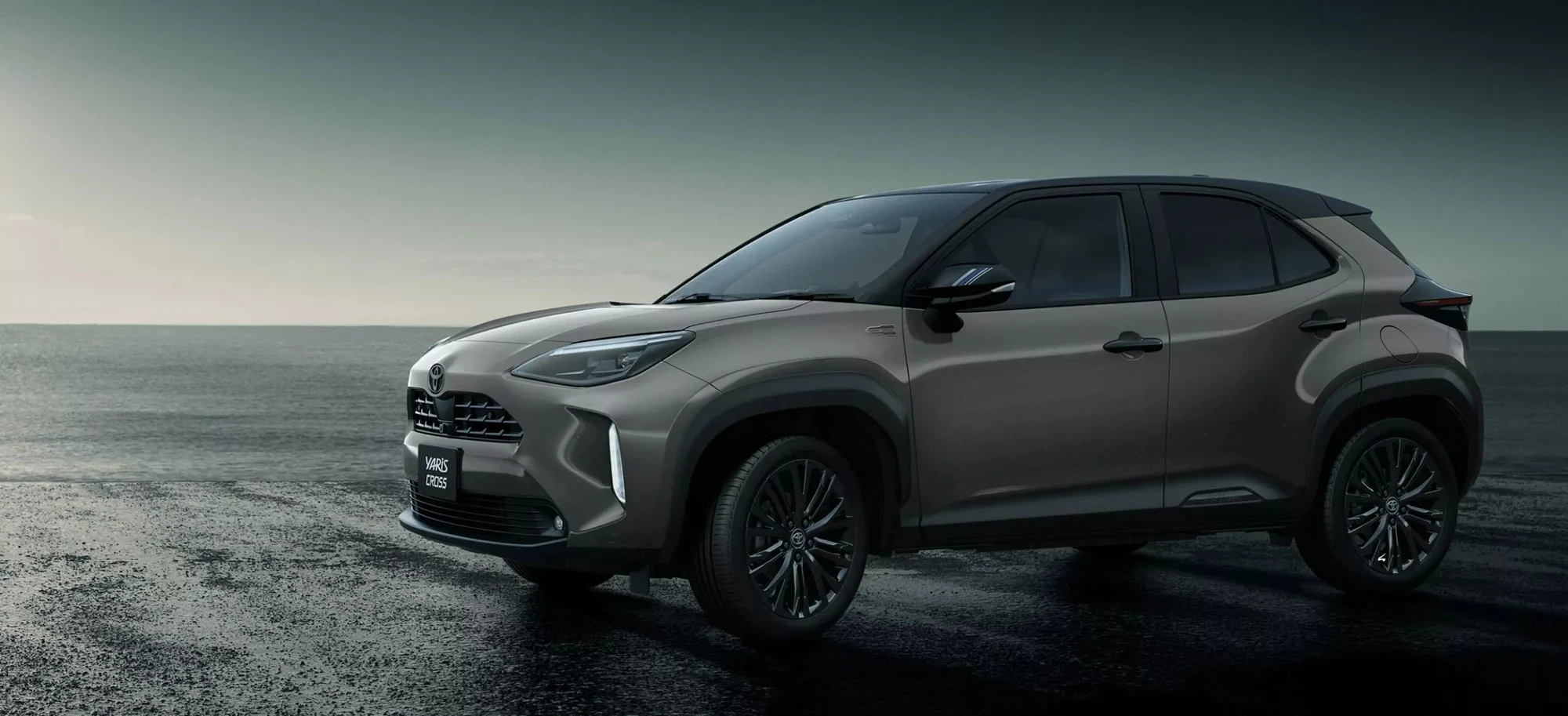 Toyota Yaris Cross 2026, Yaris Cross Japan, Toyota hybrid SUV, infotainment screen upgrade, automotive safety features 5