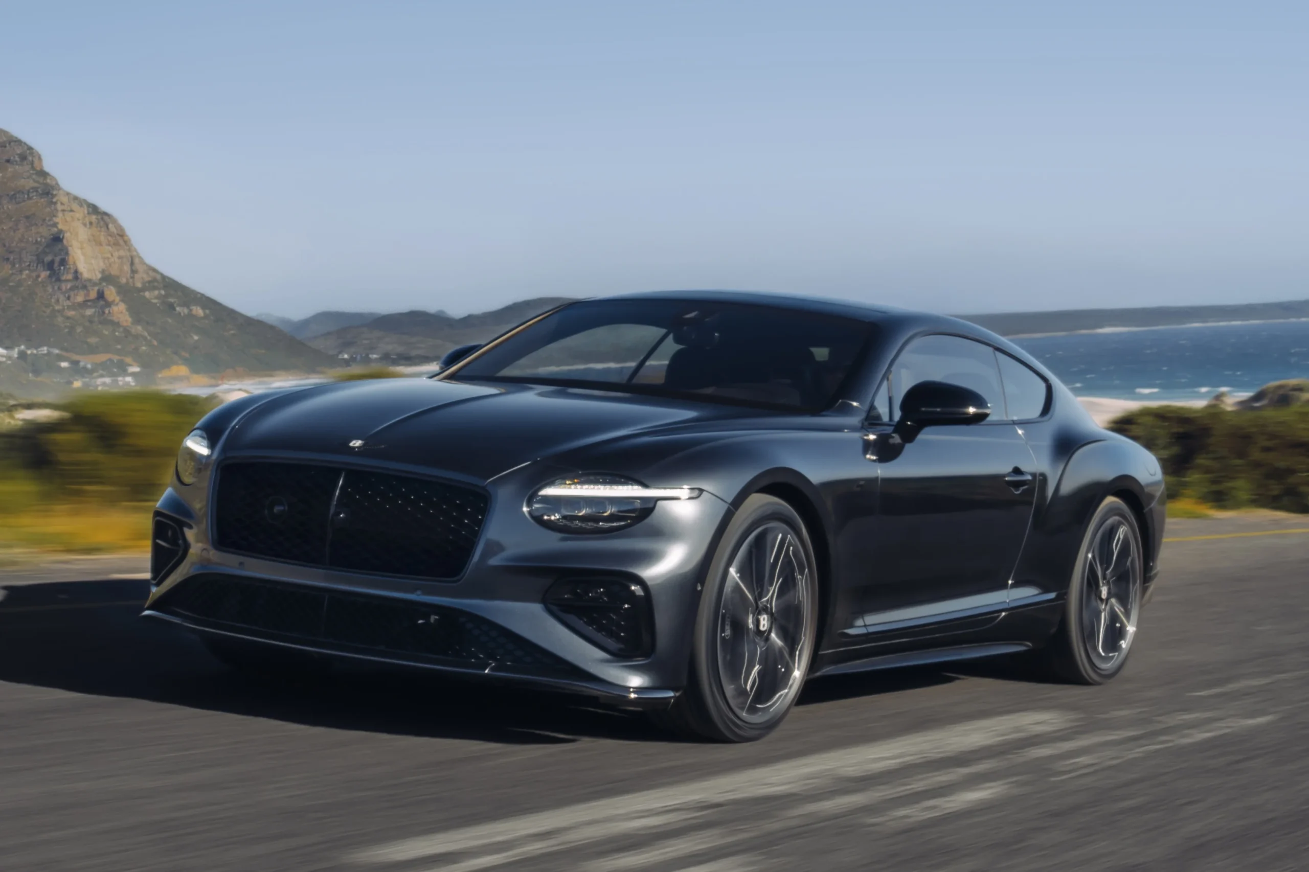 Bentley Continental GT S, Bentley hybrid, 680 horsepower, luxury grand tourer, high performance hybrid, sports luxury car, Bentley GT S specs 3