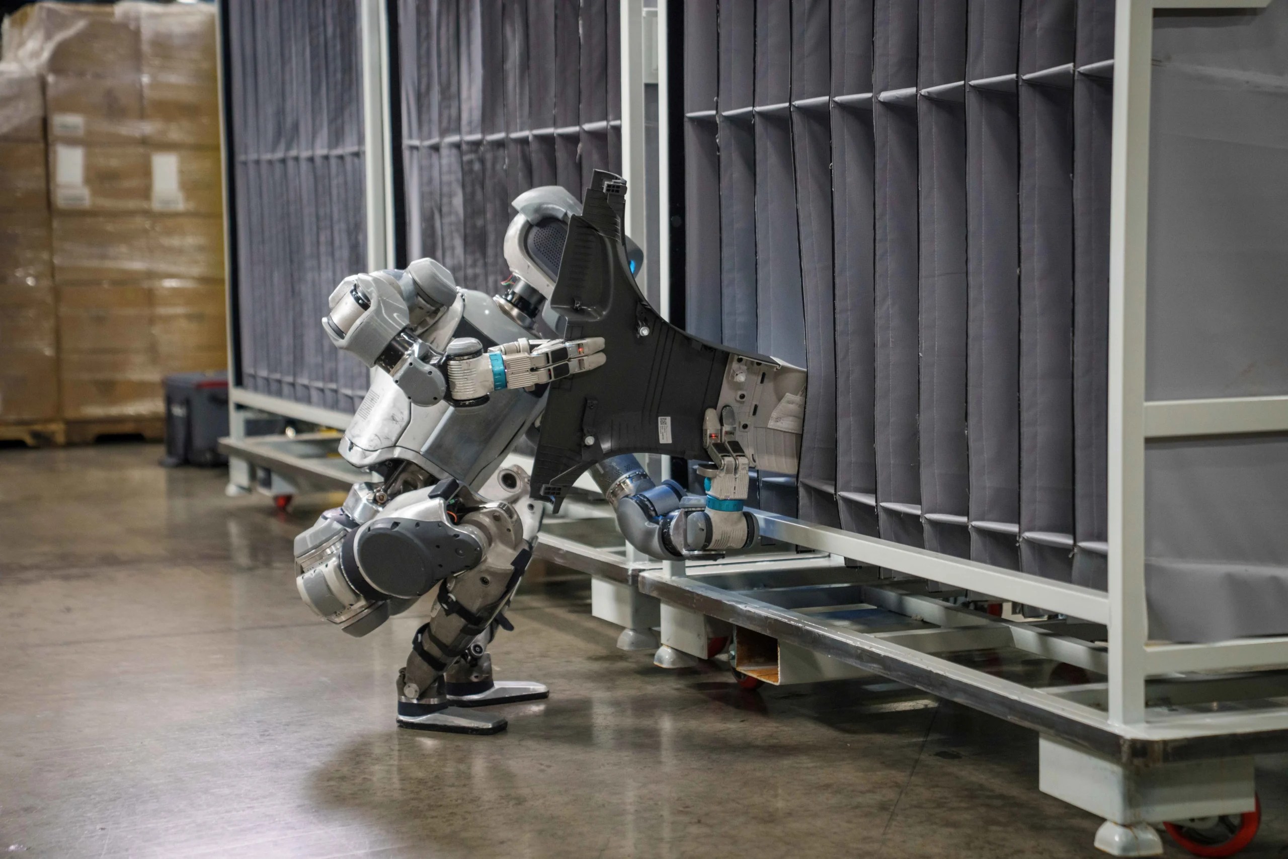 robot batteries, EV battery manufacturers, humanoid robots, LG Energy Solution, Samsung SDI, battery market, robotics industry 5