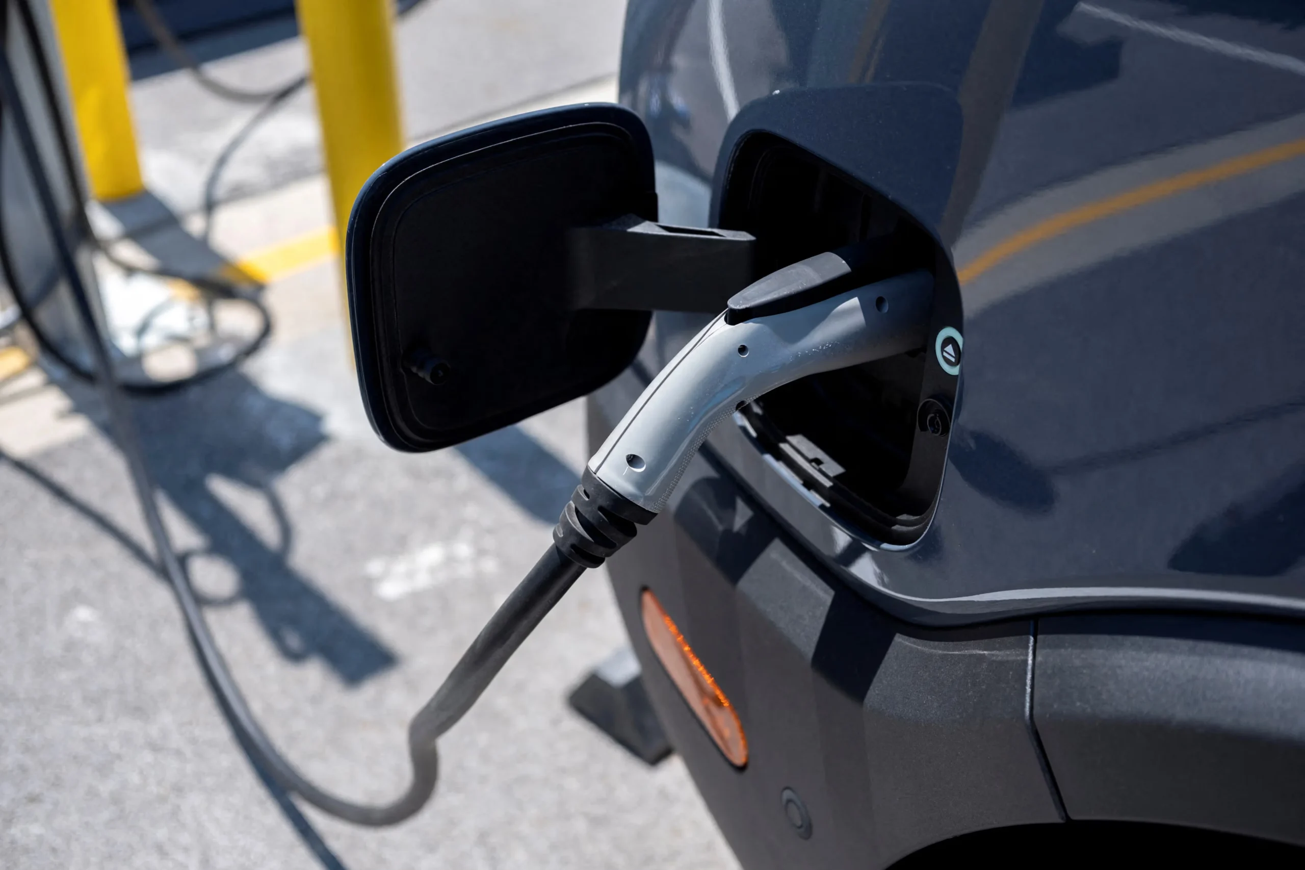 fuel content factor, EV fuel economy rule, Trump administration, CAFE standards, electric vehicle incentives, US auto regulation, fuel economy calculations 2