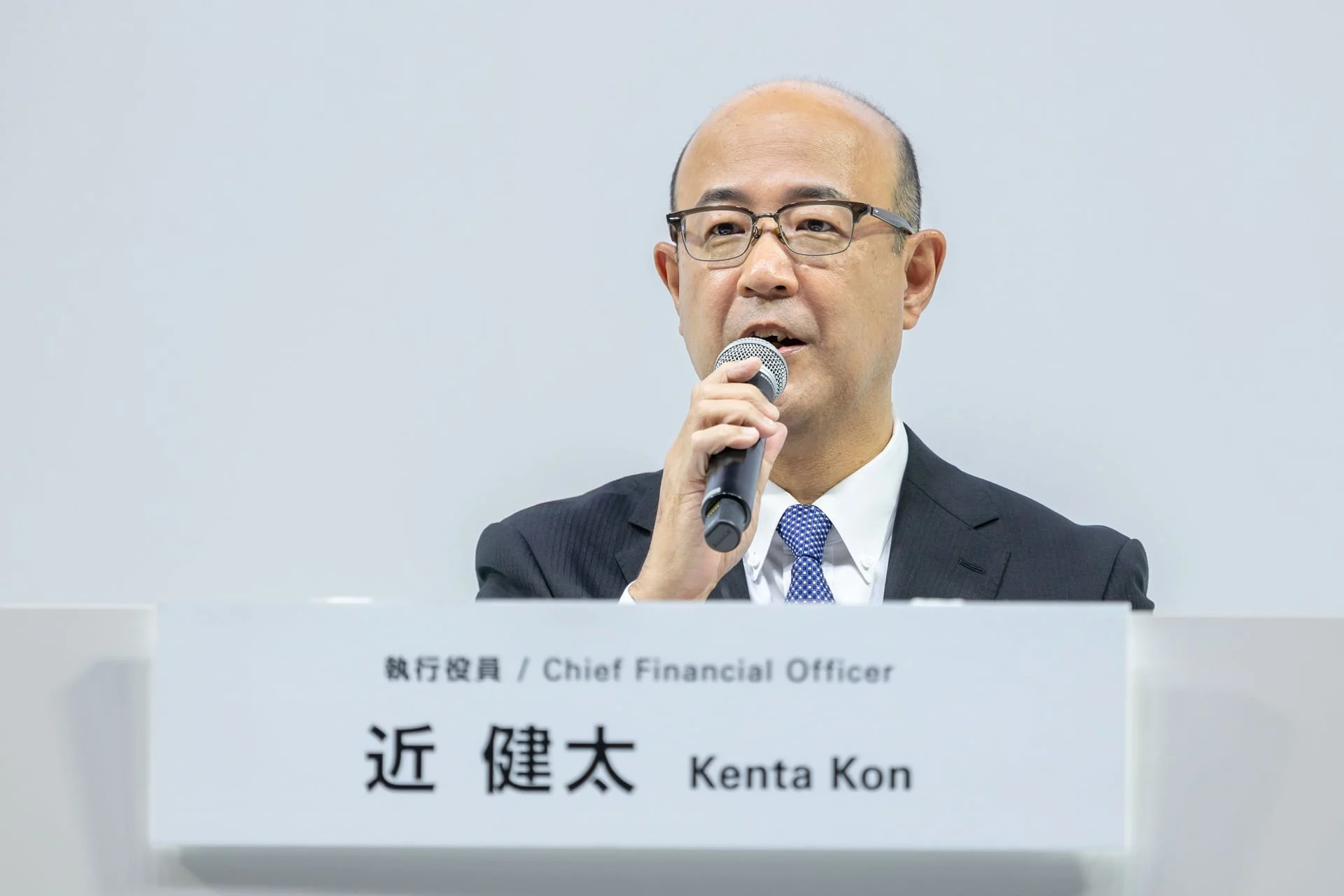 Toyota new CEO, Kenta Kon, Toyota leadership change, automotive industry reforms, global auto competition, Toyota CFO appointment, Toyota strategic shift 2