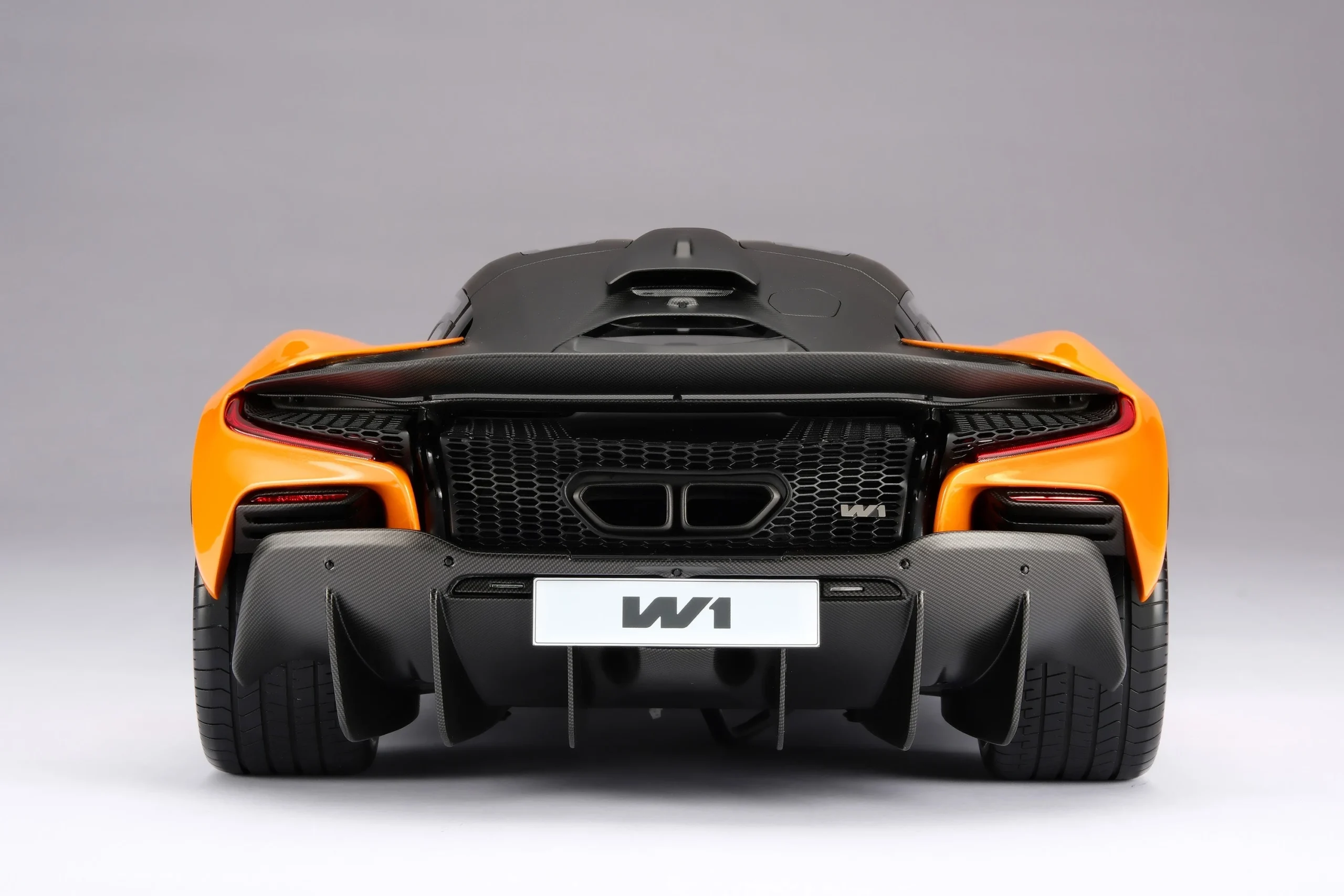 McLaren W1 model, 1:8 scale replica, Amalgam Collection, luxury car model, limited edition replica, bespoke model car, hypercar replica, toy car price comparison 13