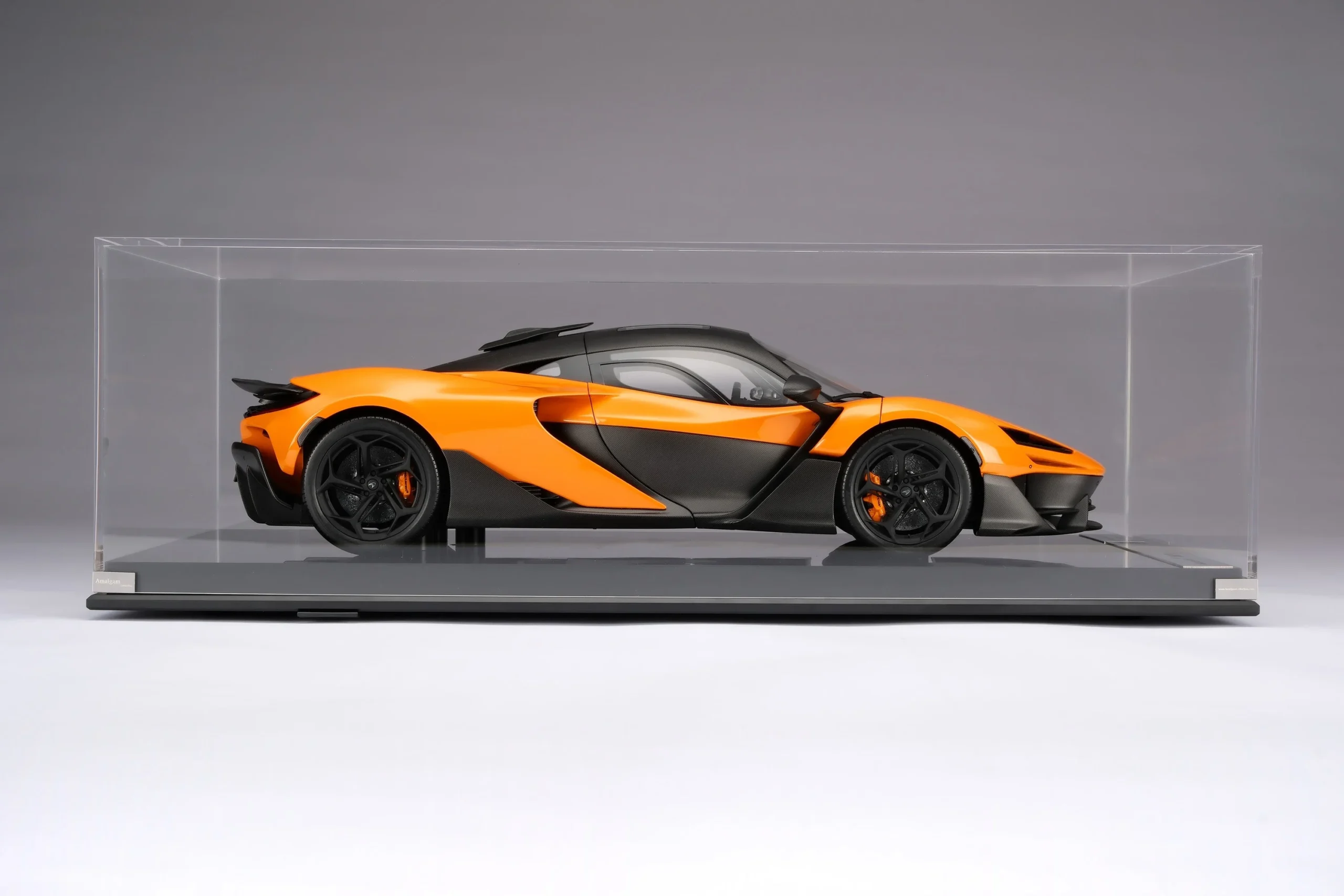 McLaren W1 model, 1:8 scale replica, Amalgam Collection, luxury car model, limited edition replica, bespoke model car, hypercar replica, toy car price comparison 3