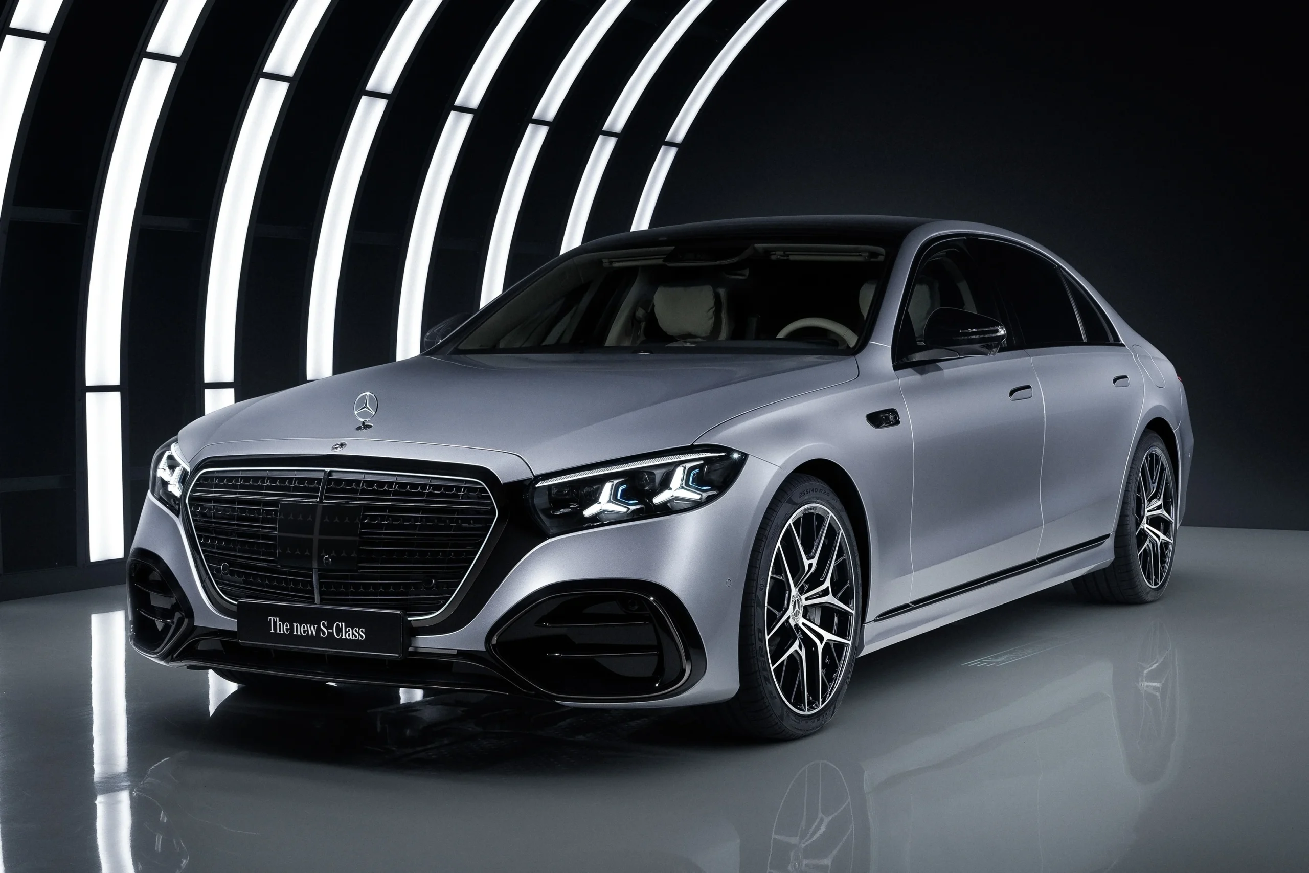 Mercedes-Benz S-Class, S-Class facelift 2025, luxury sedan, DIGITAL LIGHT, MBUX Superscreen, hybrid powertrain, German luxury cars 17