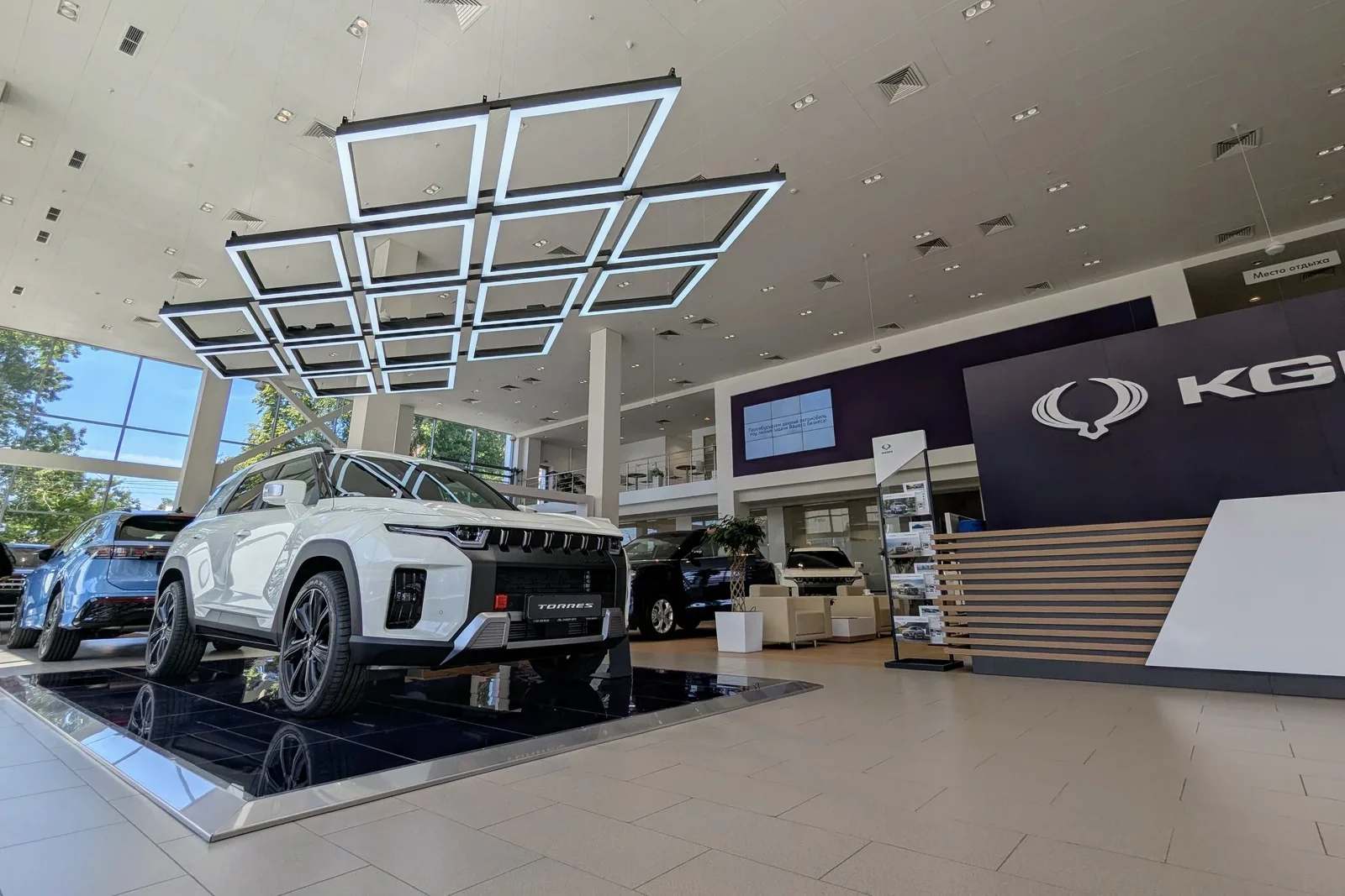 Russia car prices, new car price Russia, used car market Russia, auto loan rates Russia, Russian auto market 2026, car purchasing power Russia, Russian car industry 3