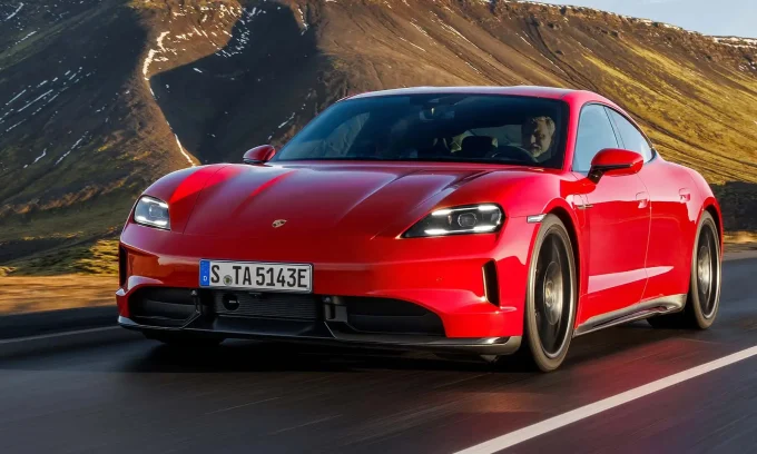 horse-inspired car names, car models named after horses, automotive horse names, horse themed vehicles, Hyundai Pony, Ferrari Purosangue, Mustang origin, car name meanings 9