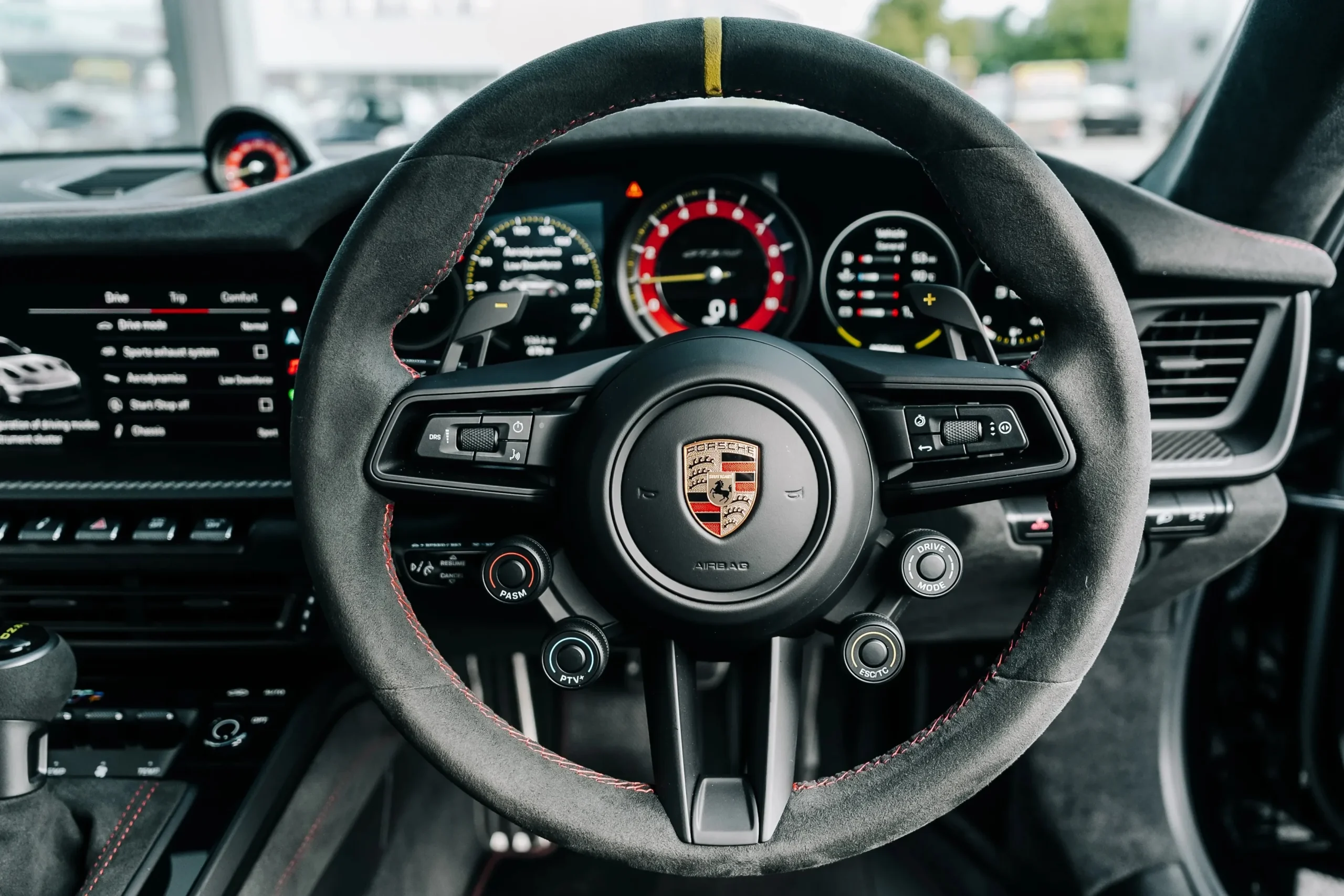 Porsche 911 GT3 RS, Vietnam supercar price, luxury sports car Vietnam, GT3 RS specifications, Porsche Guards Red, high performance coupe, 2022 Porsche GT3 RS 11