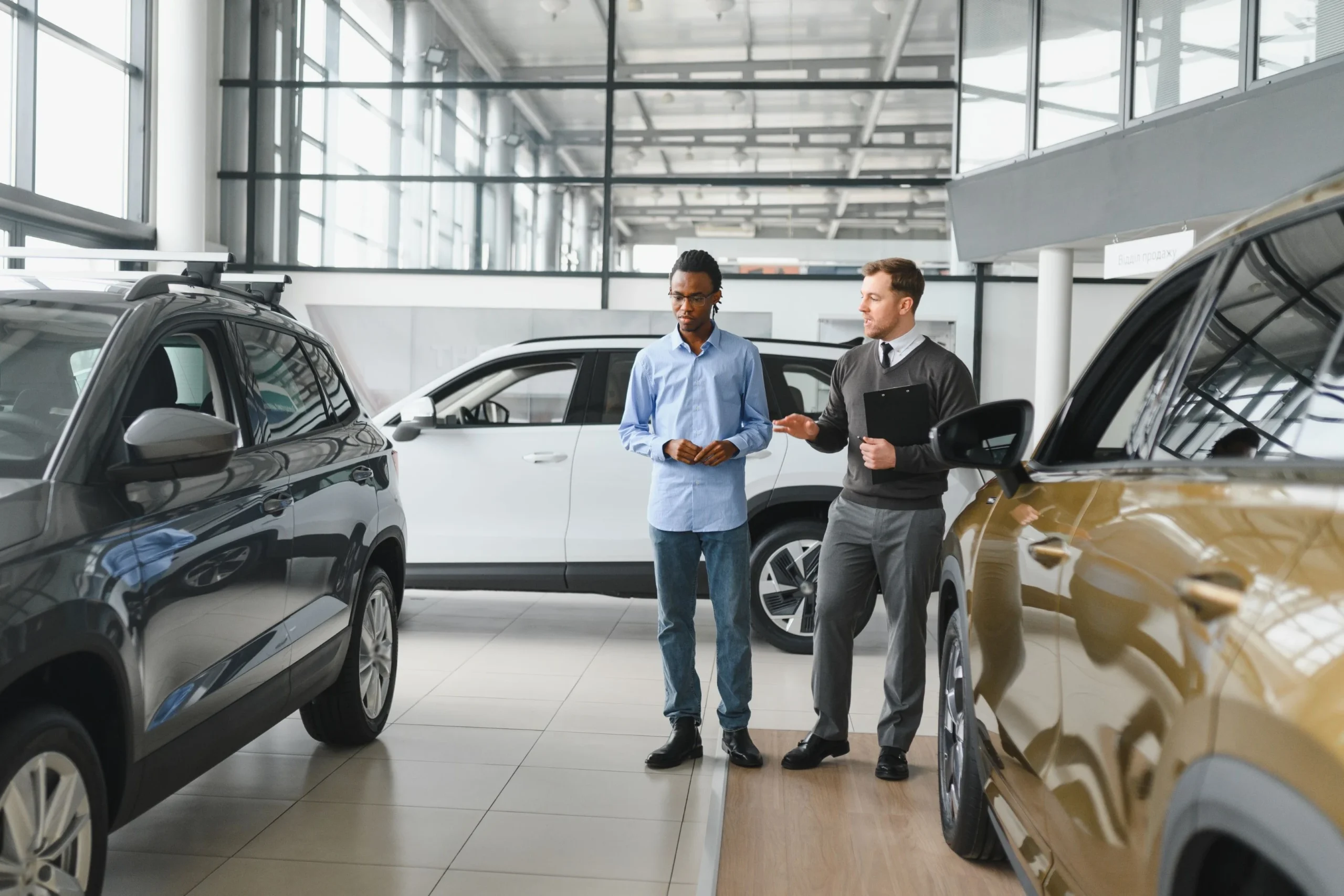 electric vehicles, US EV sales, Tesla, EV market slowdown, EV registrations 2025, electric car incentives, US auto market 3